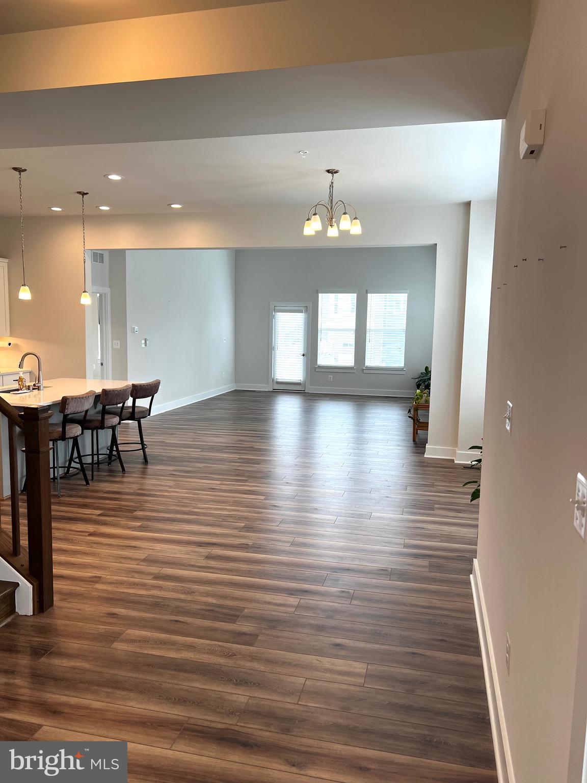 SNADER'S SUMMIT - Residential Lease