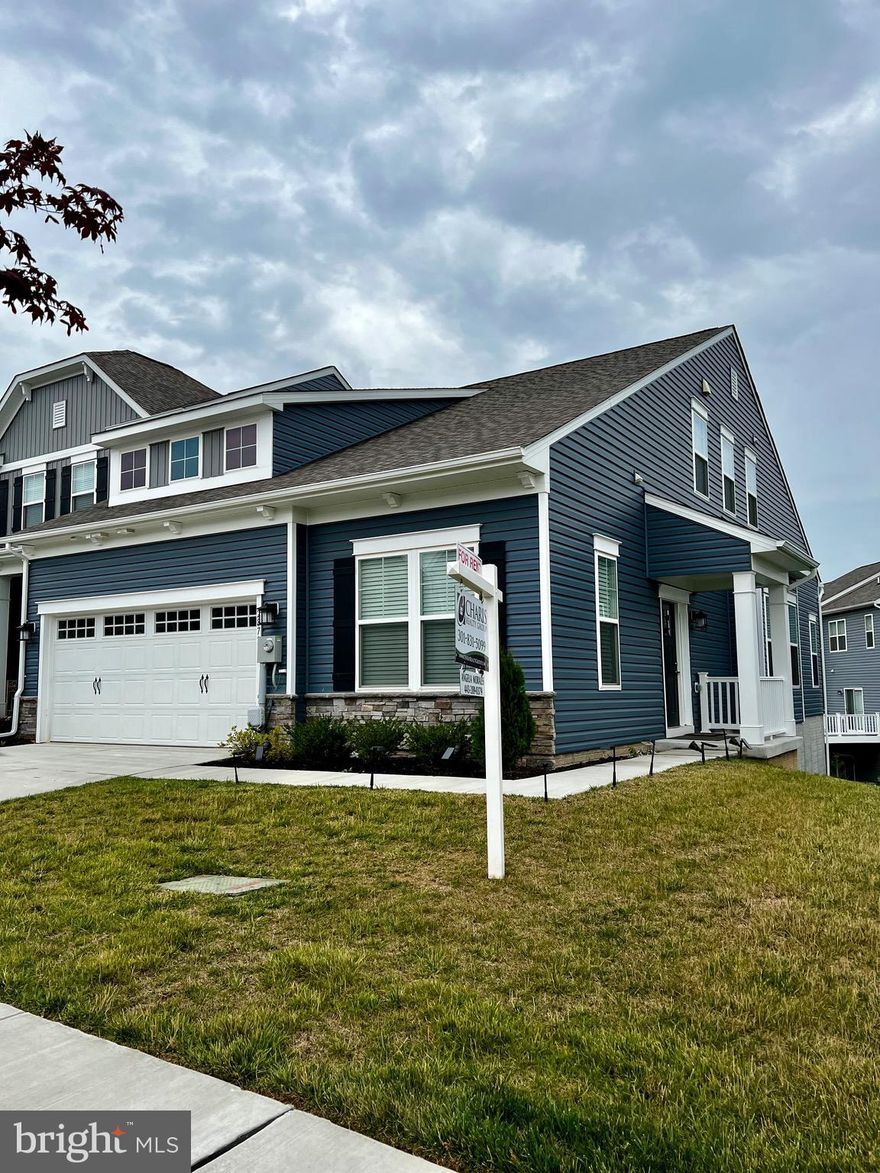 It's a beautiful almost new Villa.  Open concept, and a must see.  
Main floor entry, upgraded kitchen and bump outs the side and back of the villa.  No pets. No Smoking.  650+ credit score .