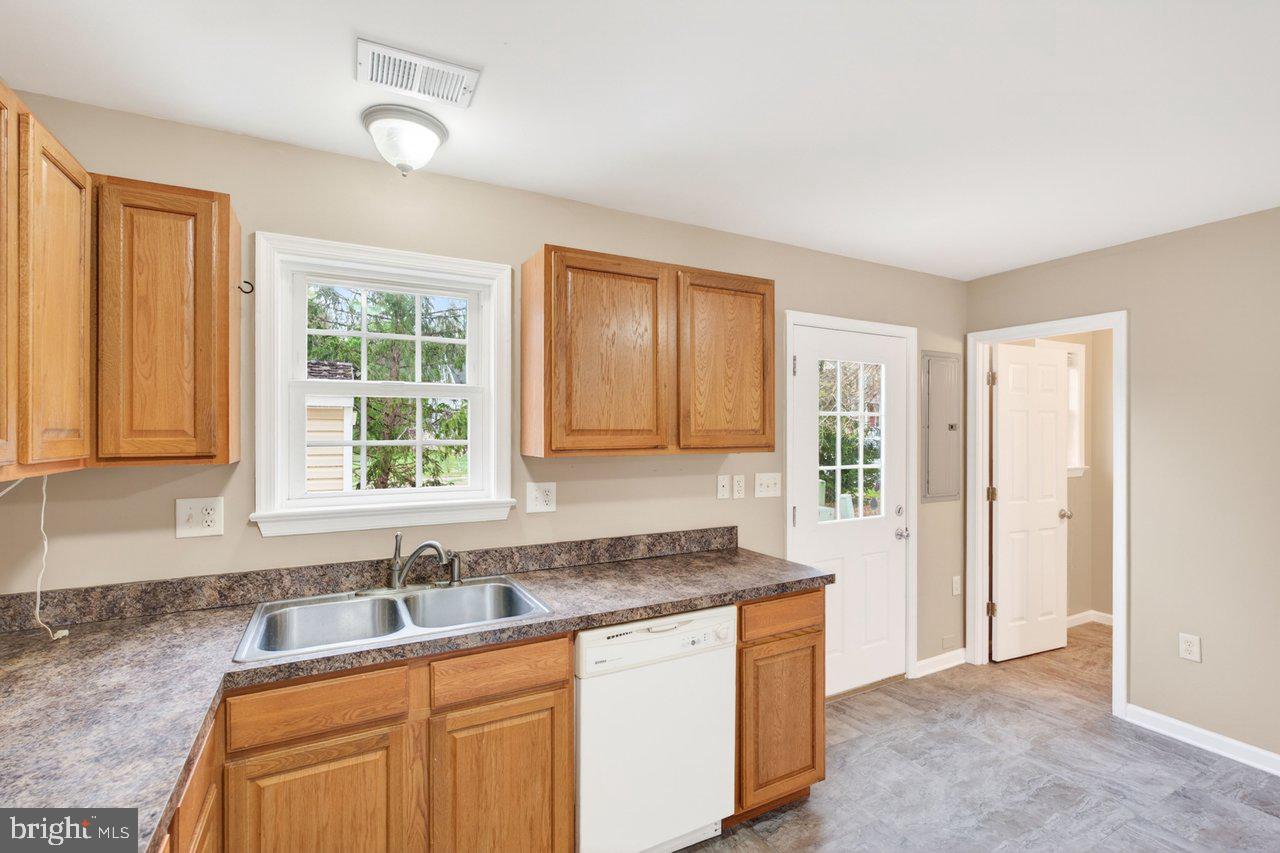 WILLOW OAKS - Residential