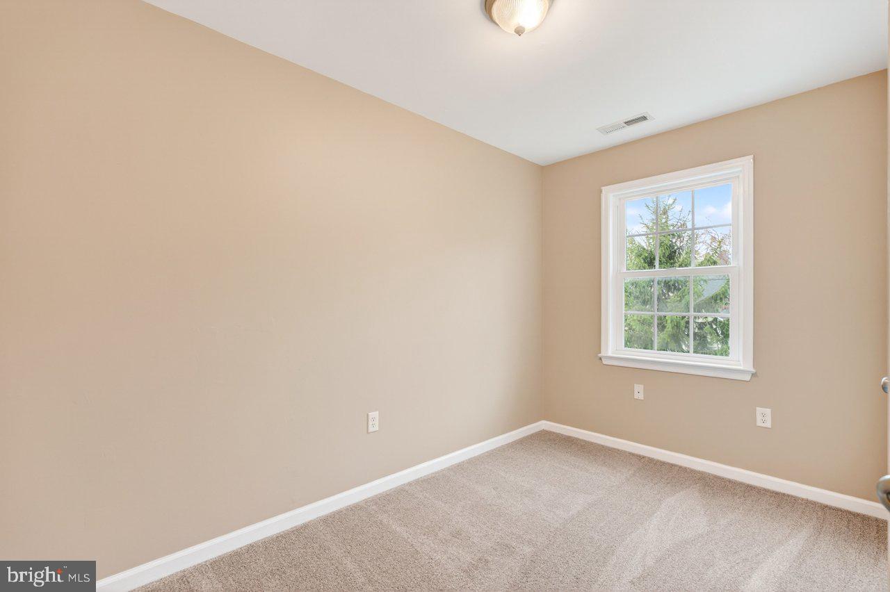 WILLOW OAKS - Residential