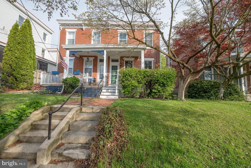 Highly sought after West Chester Boro Brick Twin just a short walk to Downtown West Chester and popular Everhart Park! New  Front Porch & Rear Patio. Large manicured fenced in rear yard leads to private 2 car Off-Street Parking with shed!   Architectural details include: 9ft Ceilings in LR & DR, Handsome Millwork, Original Pine wood floors, and Transom Windows. Updated kitchen offers Granite counters, GAS Stove, and Tile Floors.1st Floor Bonus Room (currently used as an office) leads to the patio. 3rd Bedroom is used as a Dressing Room. This home is conveniently located with easy access to major arteries and is convenient to downtown West Chester’s fabulous dining and shopping choices. All this within the highly regarded West Chester Area School district. Don't miss this one!