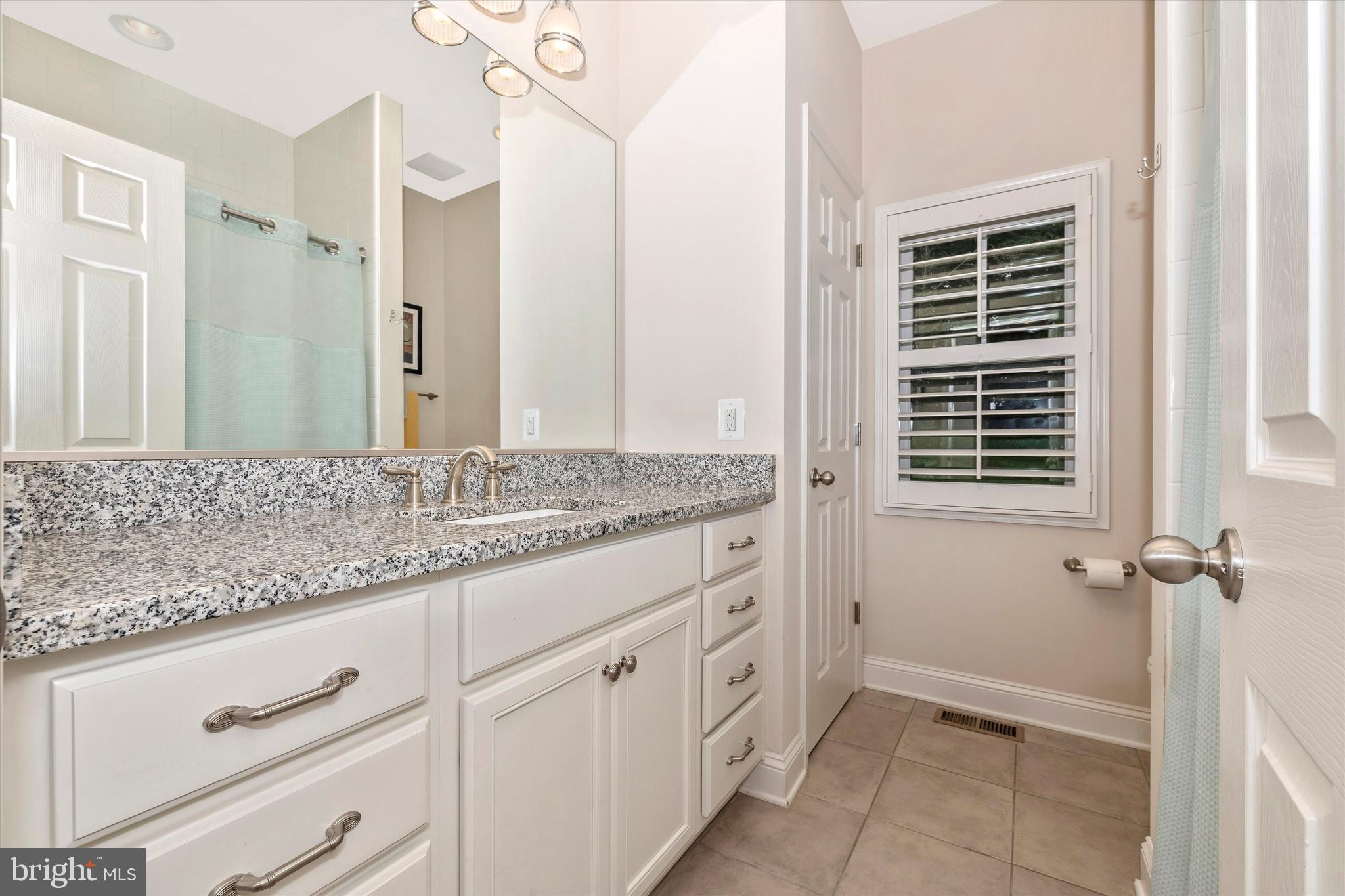 CHAPEL MEADOWS - Residential