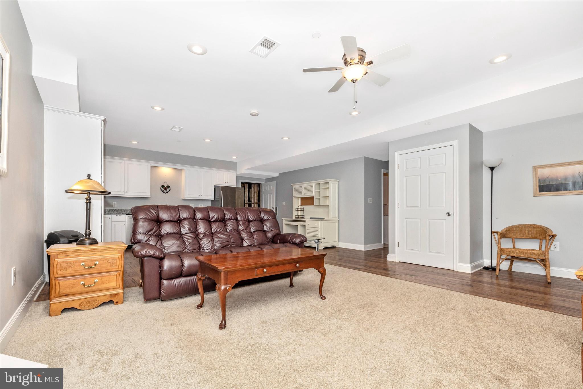 CHAPEL MEADOWS - Residential