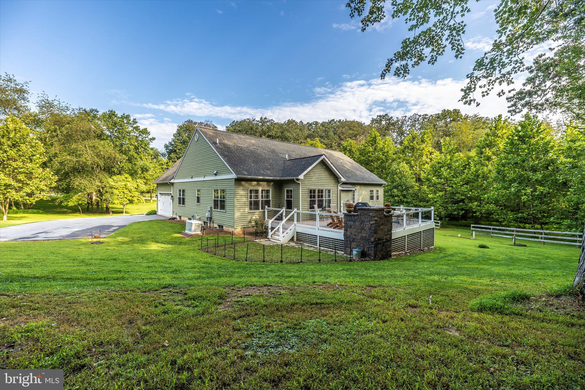 CHAPEL MEADOWS - Residential