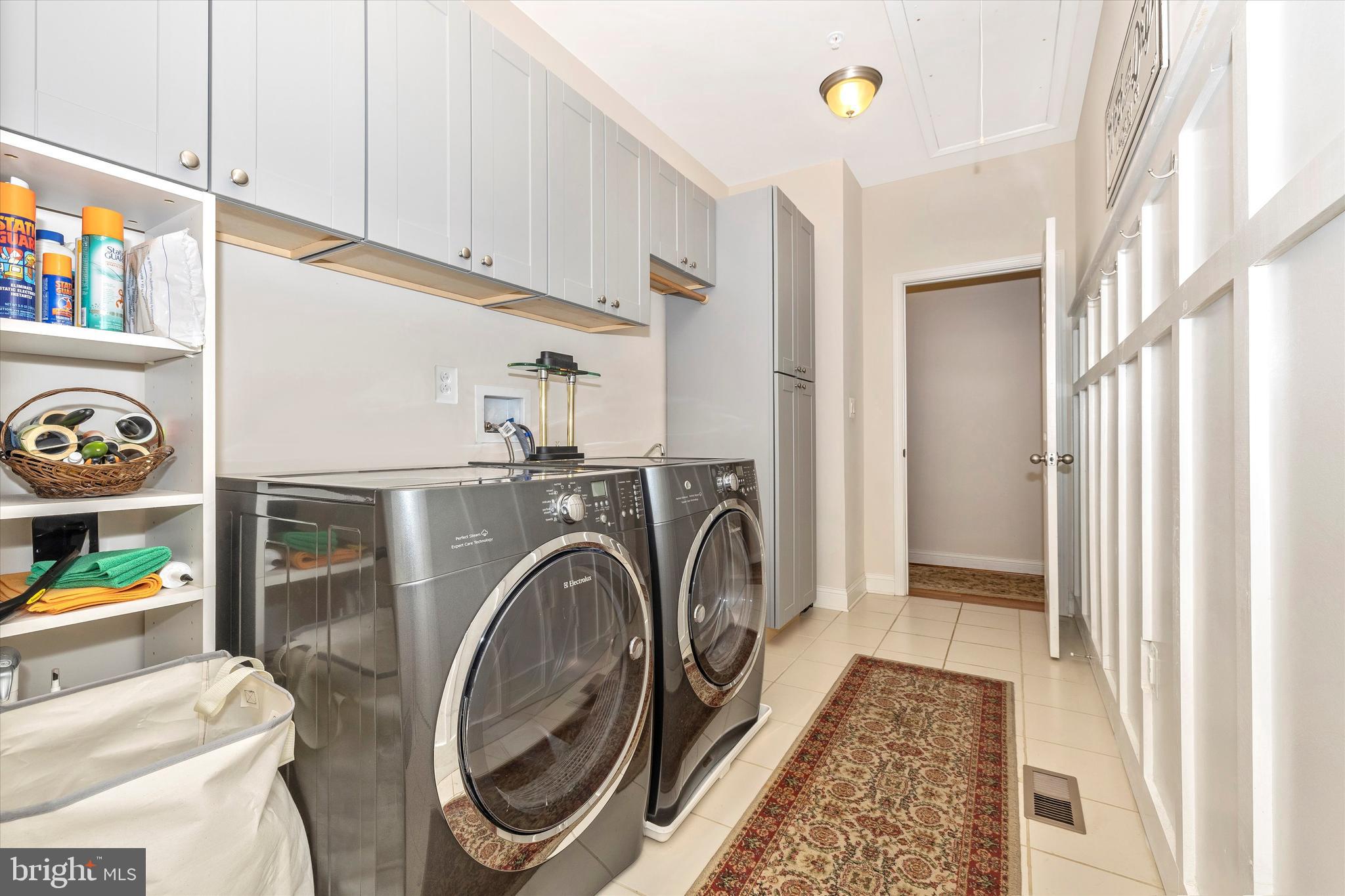 CHAPEL MEADOWS - Residential