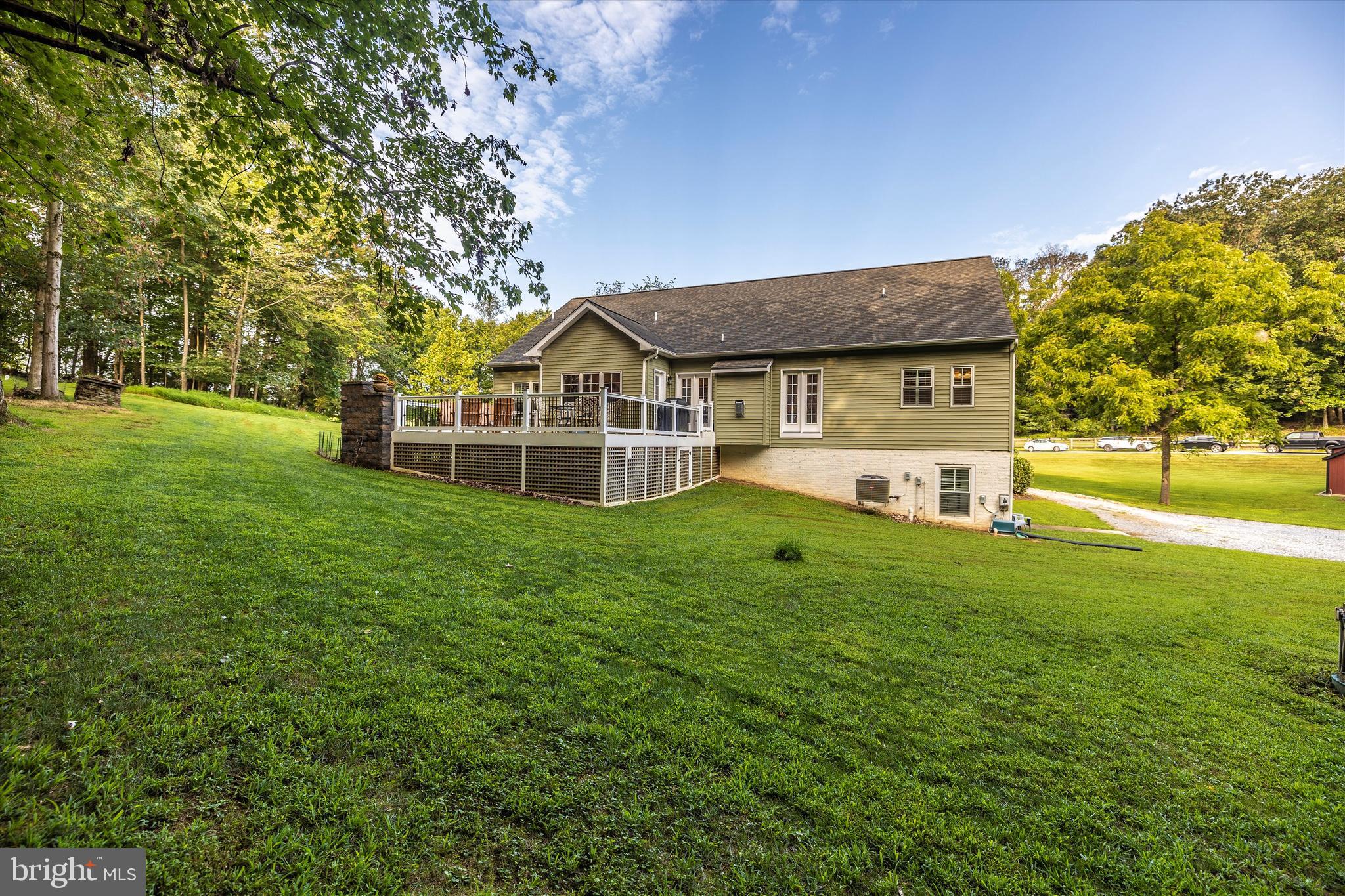 CHAPEL MEADOWS - Residential