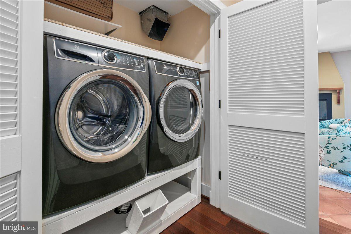 TAKOMA PARK - Residential