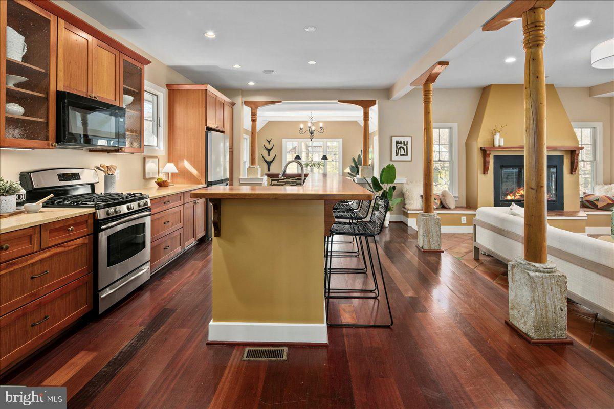 TAKOMA PARK - Residential