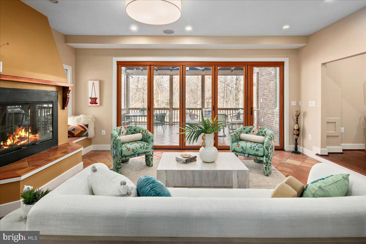 TAKOMA PARK - Residential