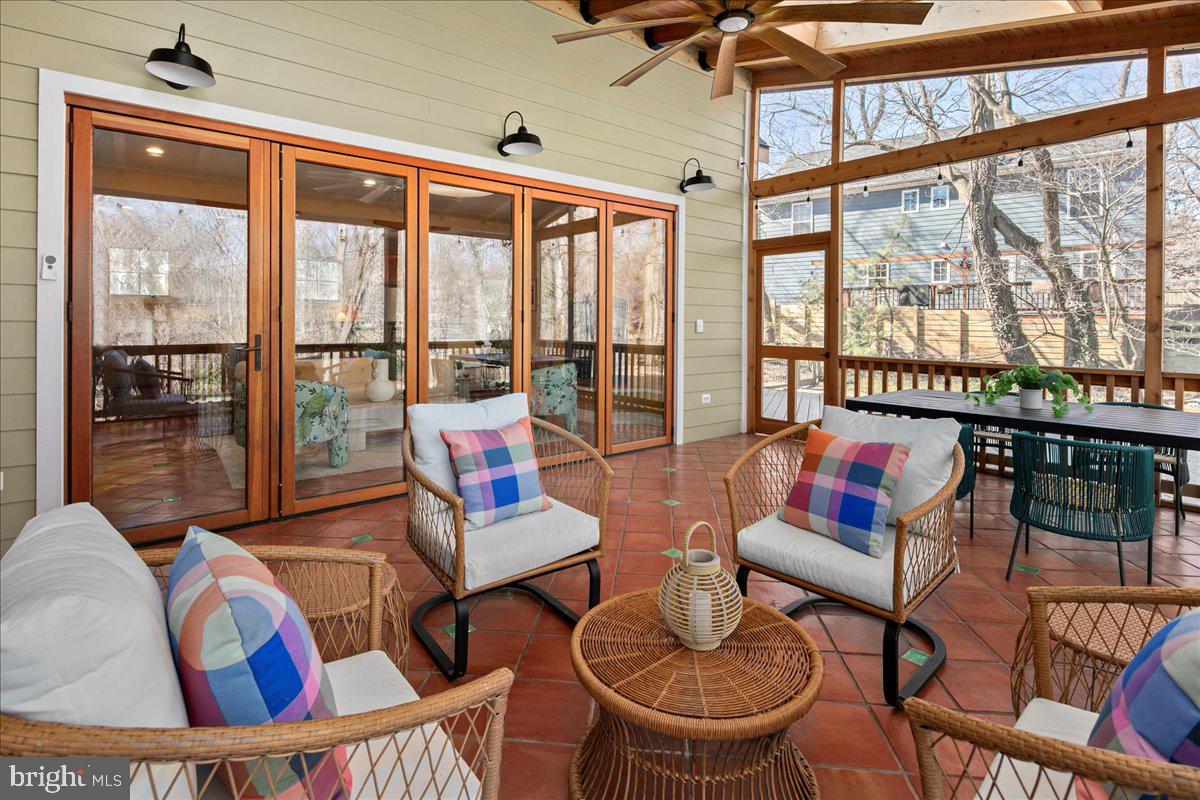 TAKOMA PARK - Residential