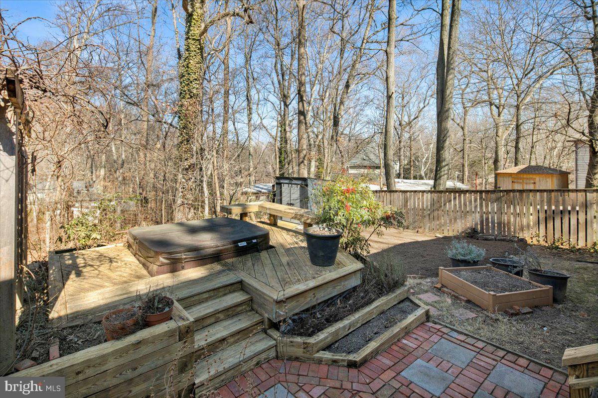 TAKOMA PARK - Residential