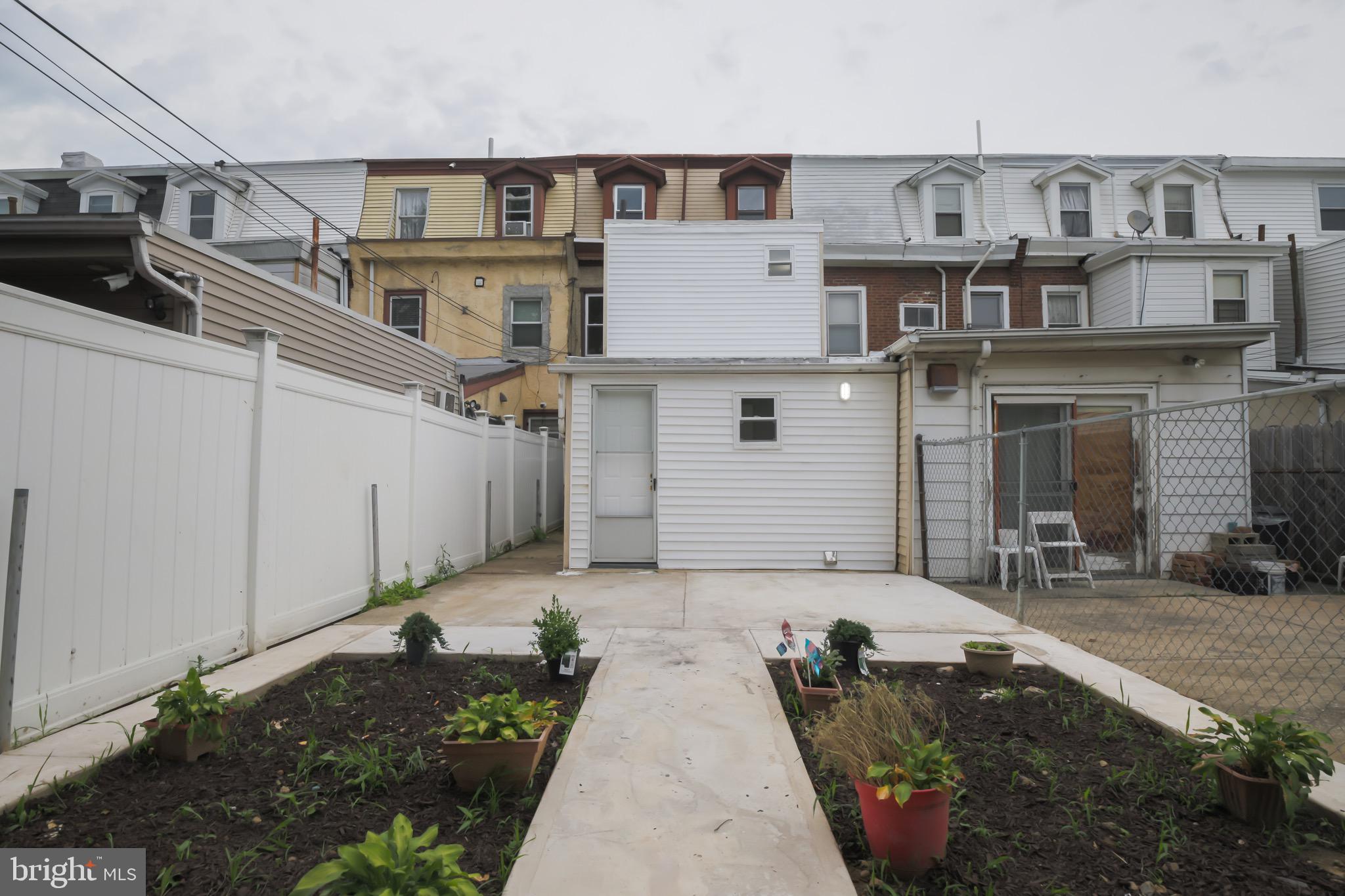 FRANKFORD - Residential