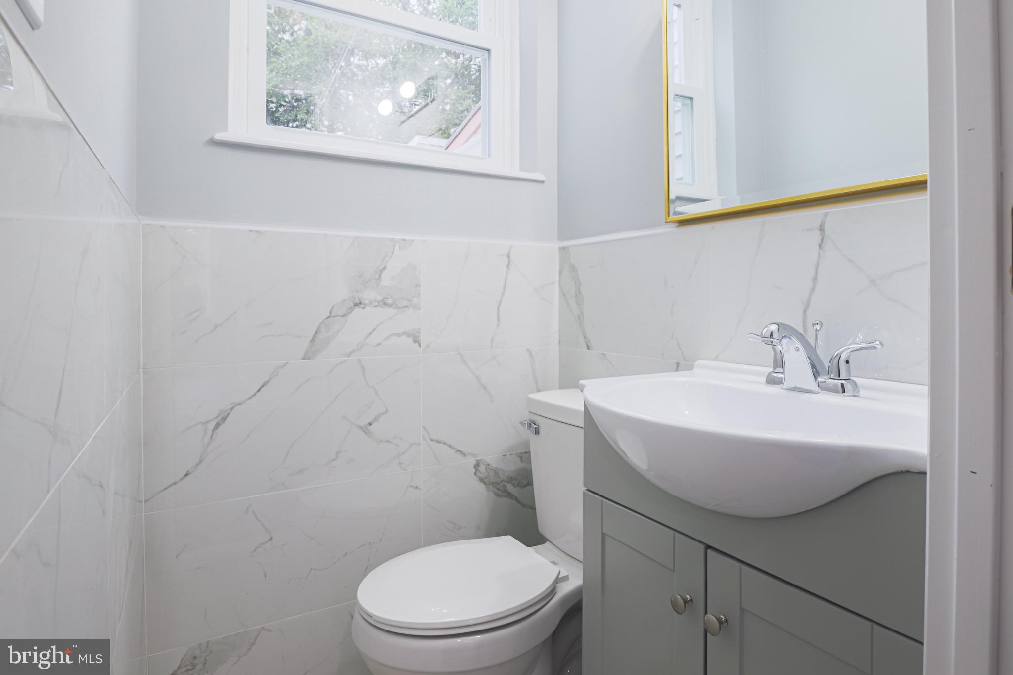 FRANKFORD - Residential