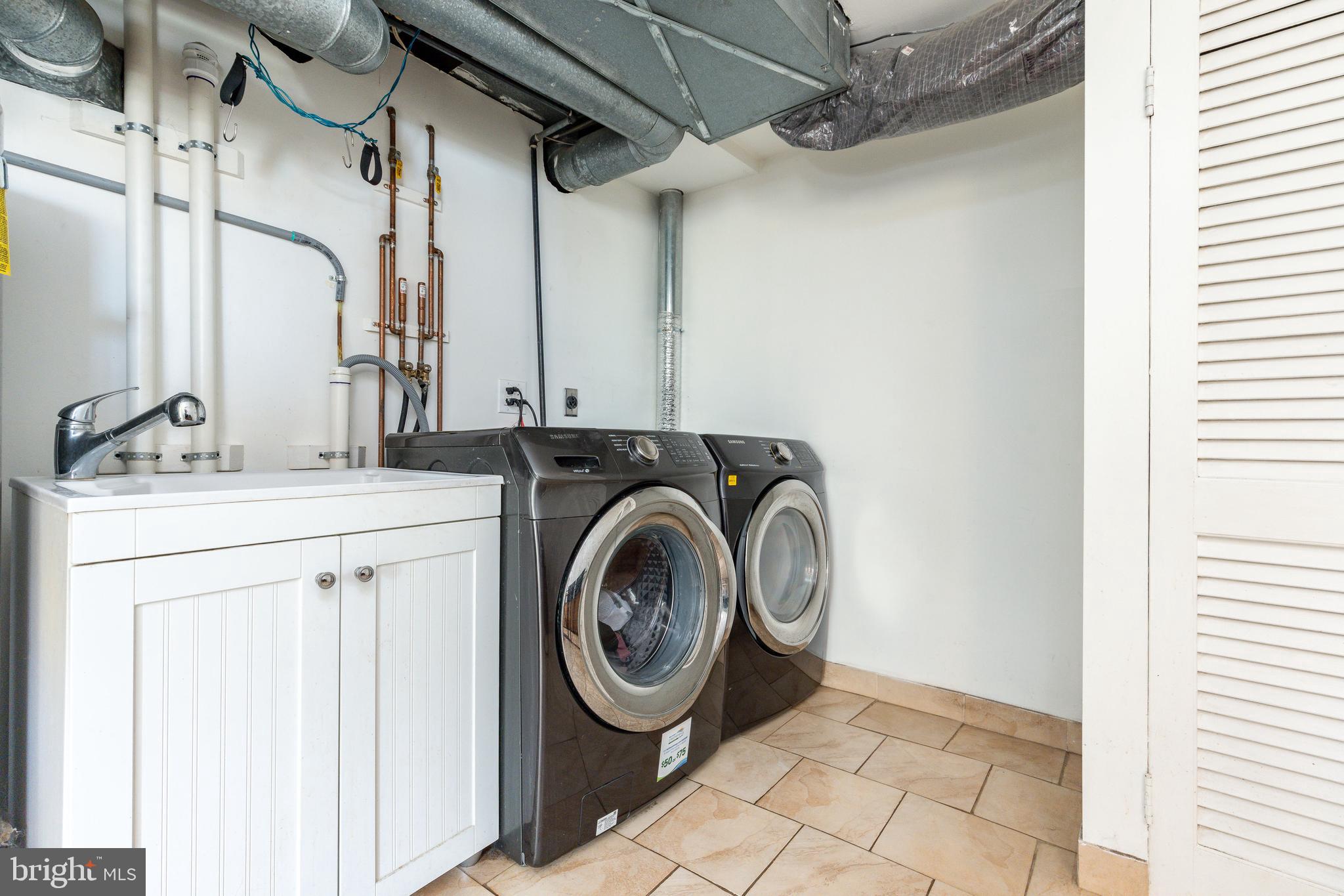 ABINGTON - Residential