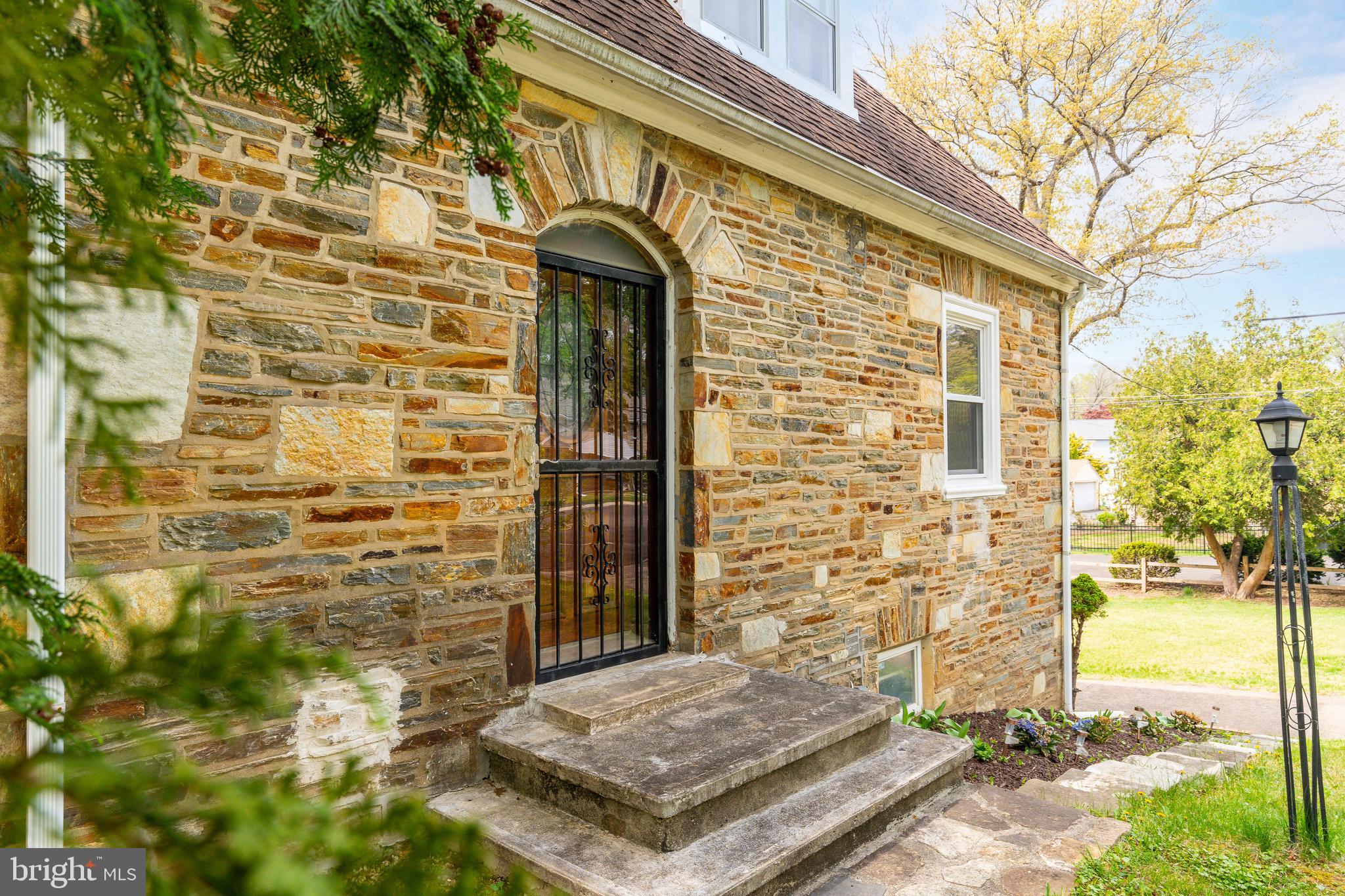 ABINGTON - Residential