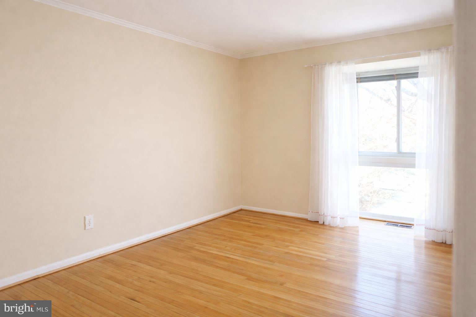 NEW MARK COMMONS - Residential