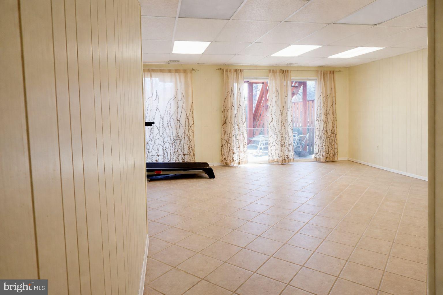 NEW MARK COMMONS - Residential