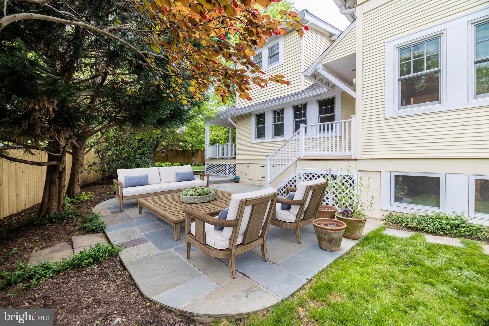 NORTH ARLINGTON - Residential