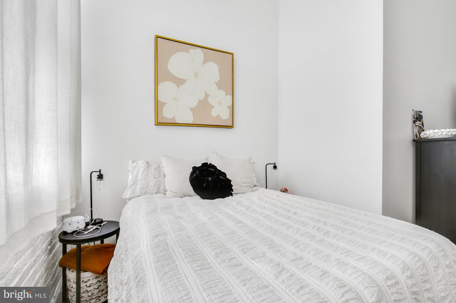 OLD CITY - Residential Lease