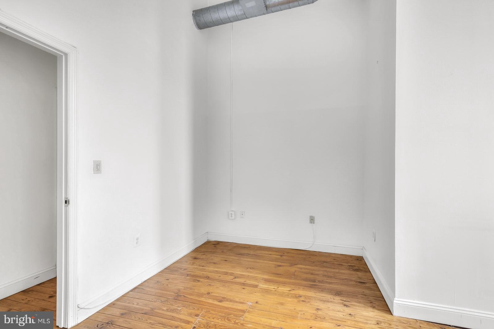 OLD CITY - Residential Lease