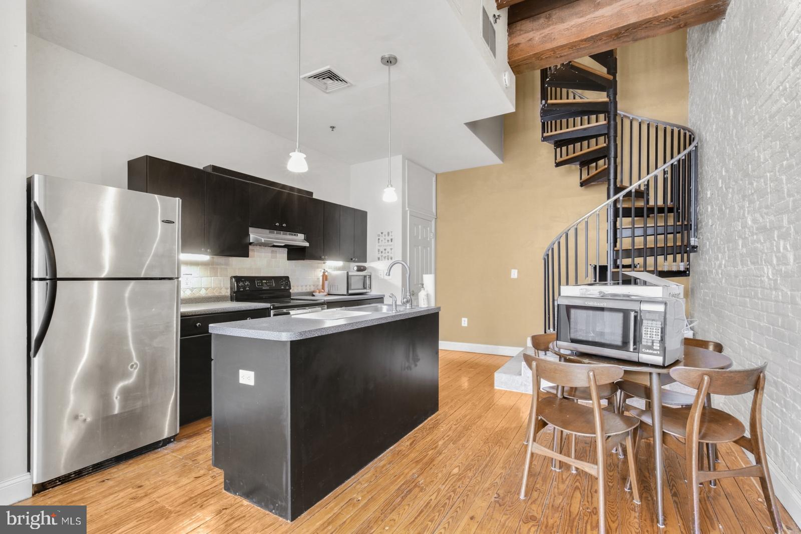 OLD CITY - Residential Lease