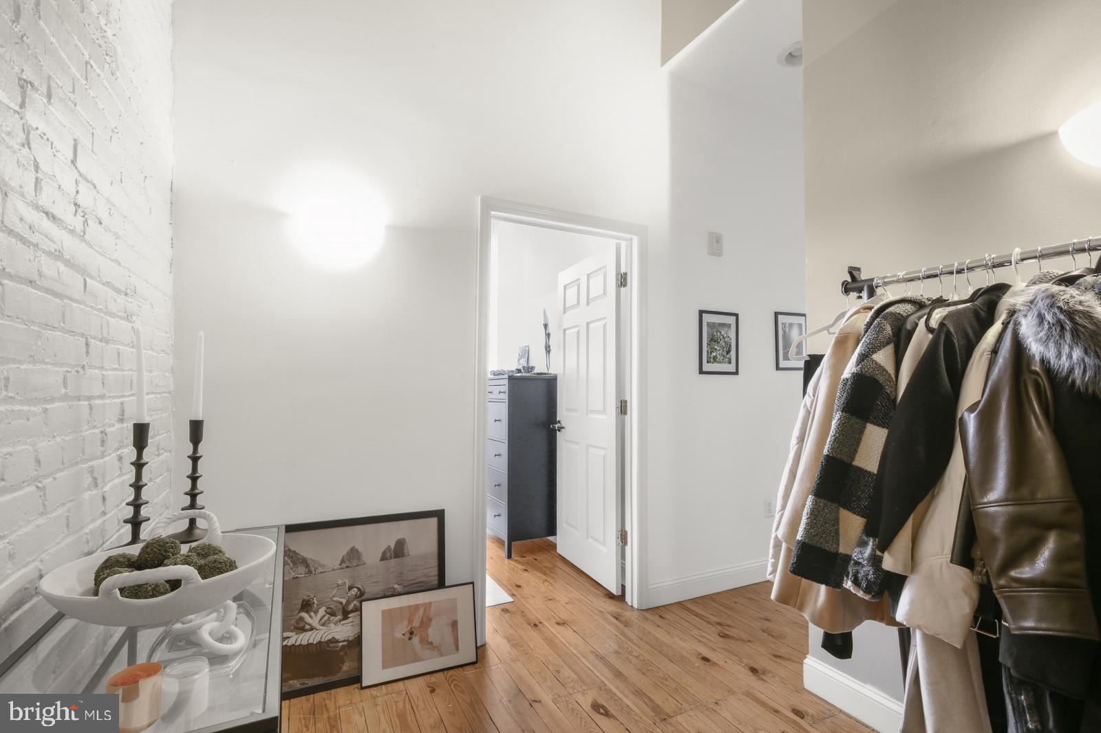 OLD CITY - Residential Lease