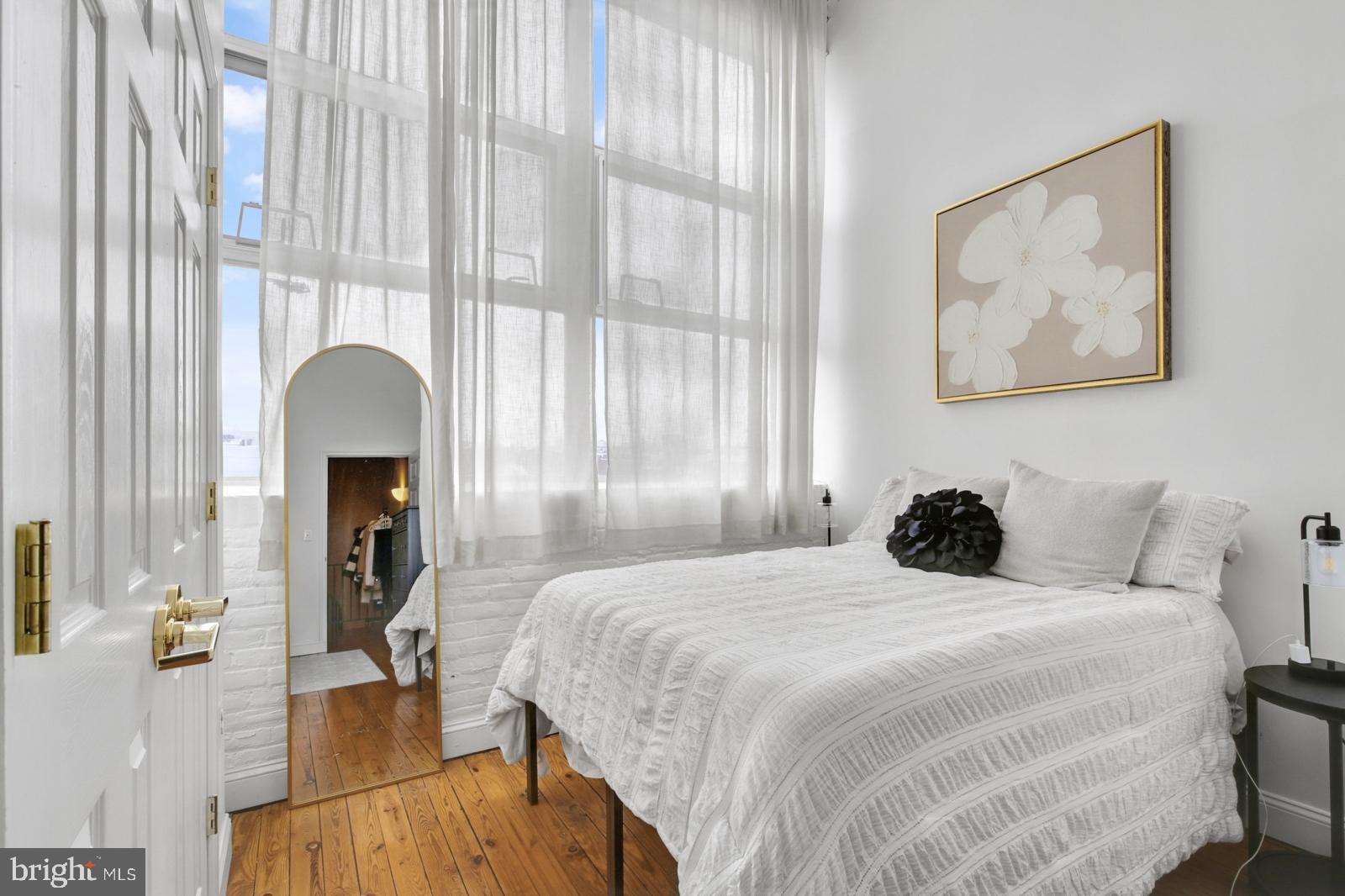 OLD CITY - Residential Lease