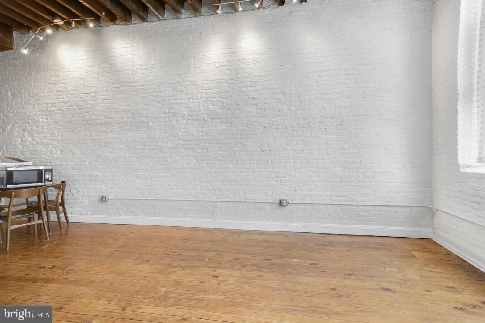 OLD CITY - Residential Lease