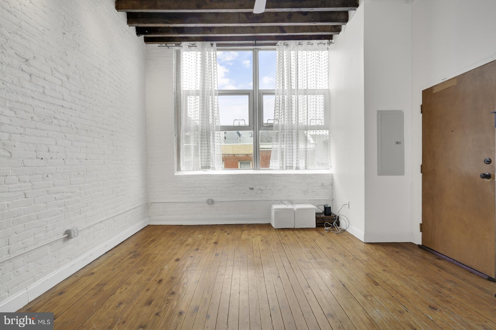 OLD CITY - Residential Lease