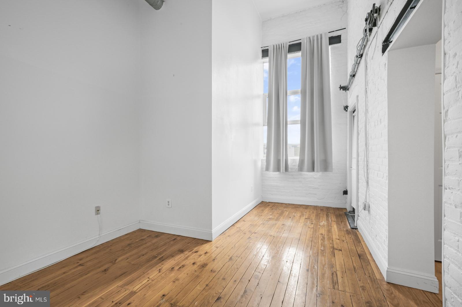 OLD CITY - Residential Lease