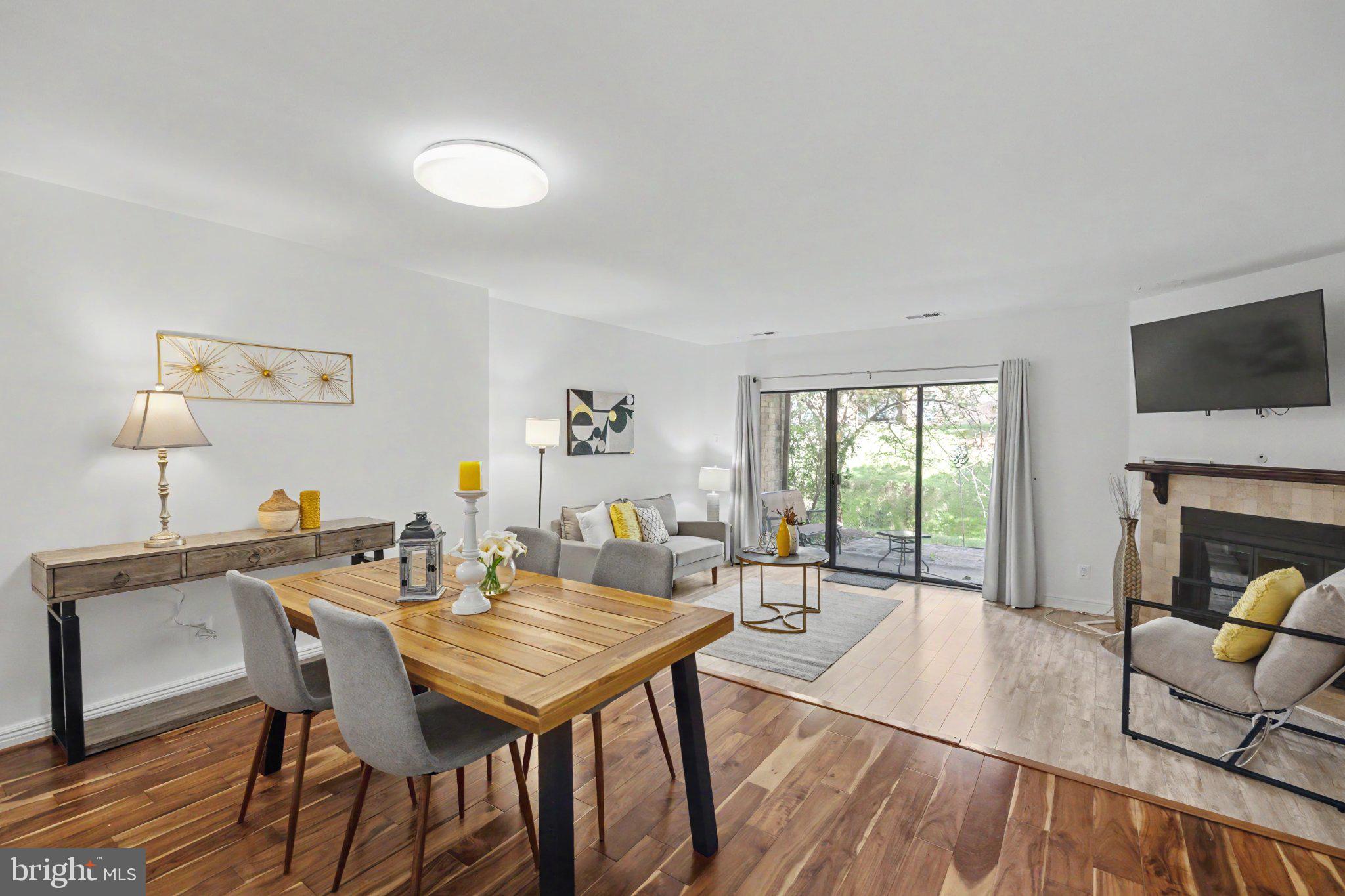 3099 HAWTHORNE DRIVE NE 3099