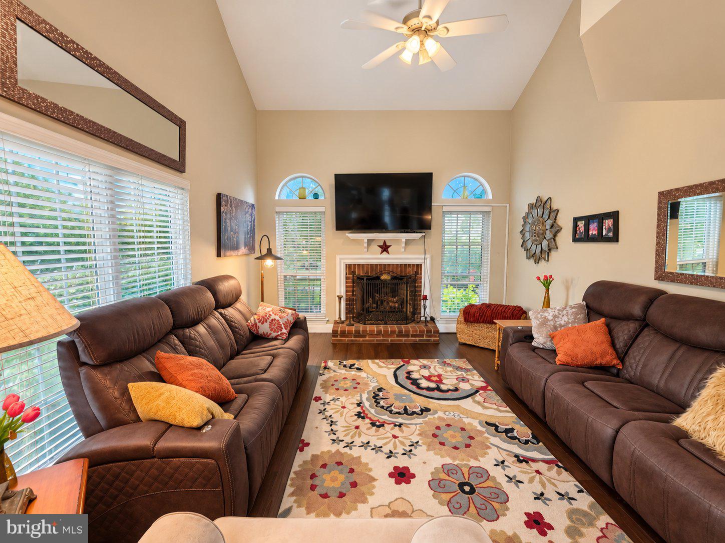 47 SKYVIEW WAY