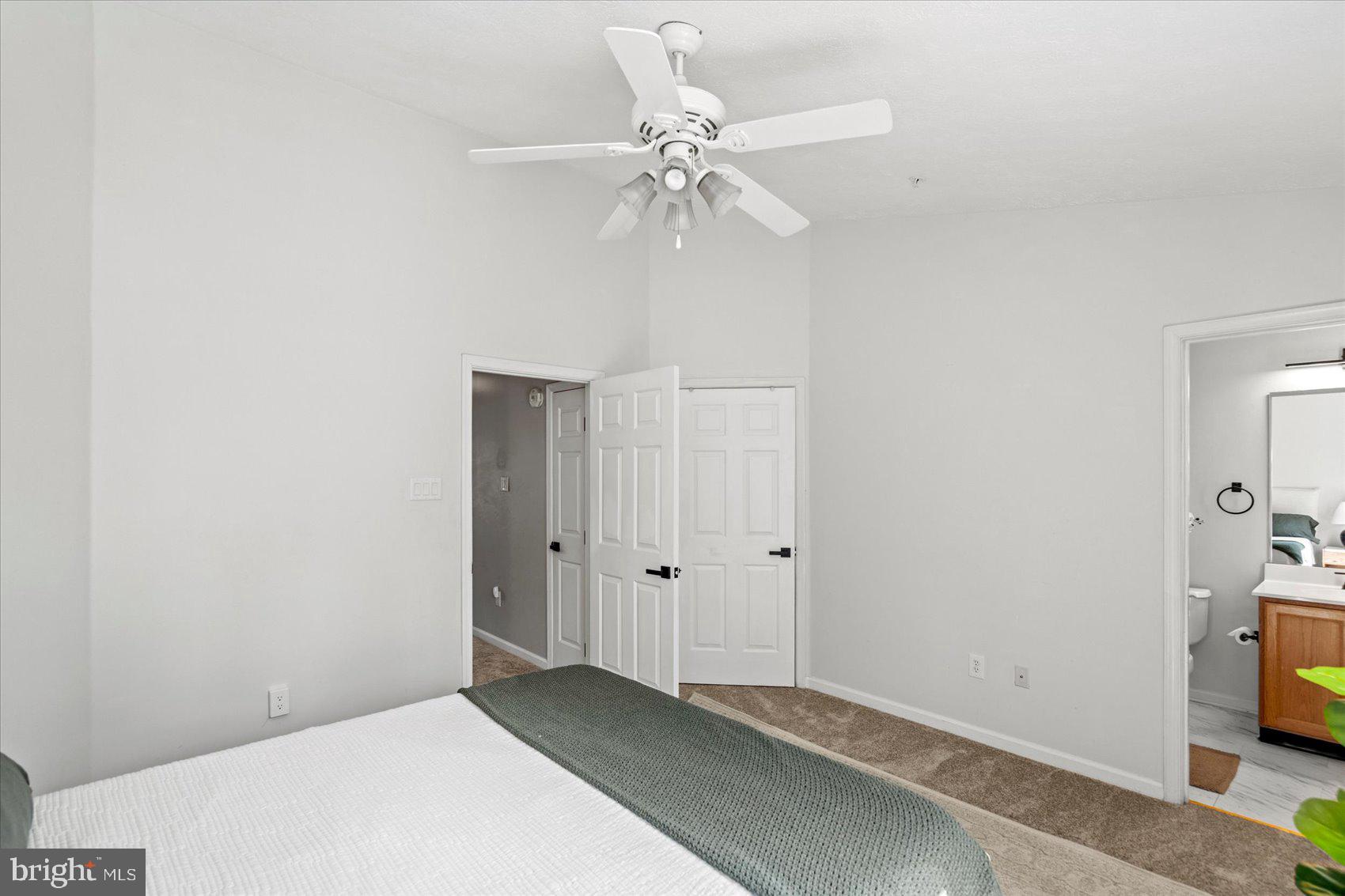 CASTLE STONE AT WHITE MARSH - Residential