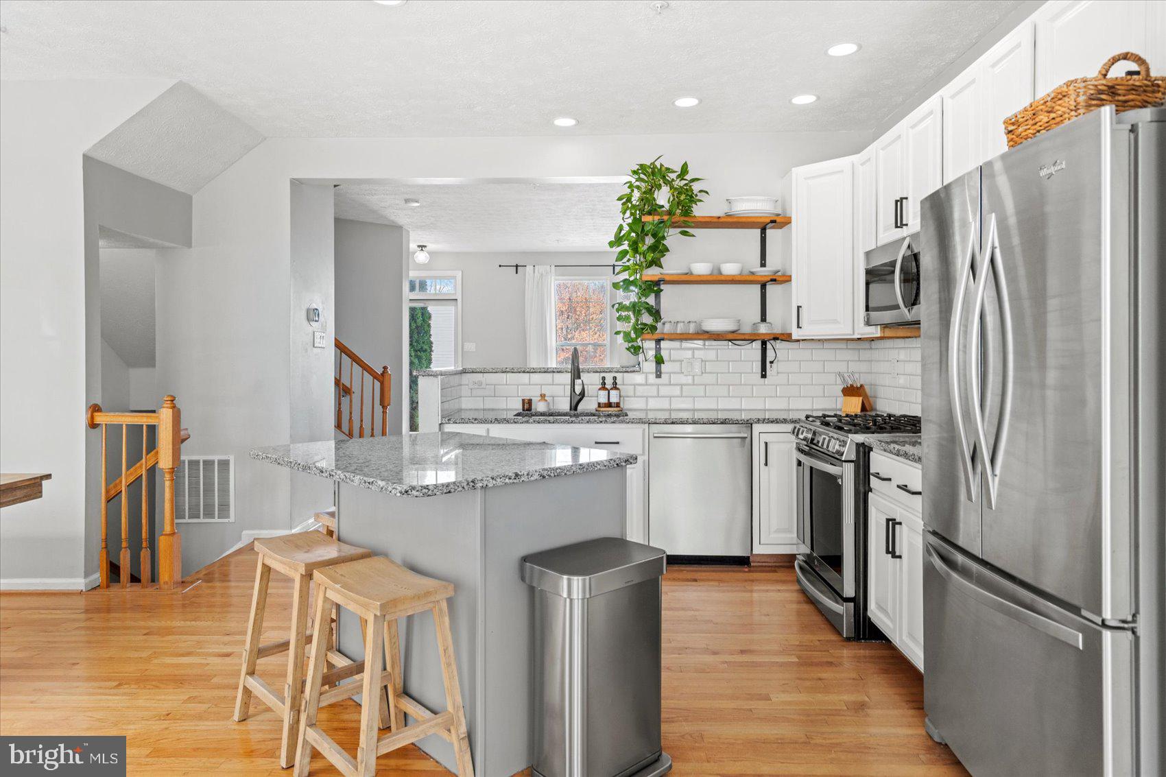 CASTLE STONE AT WHITE MARSH - Residential