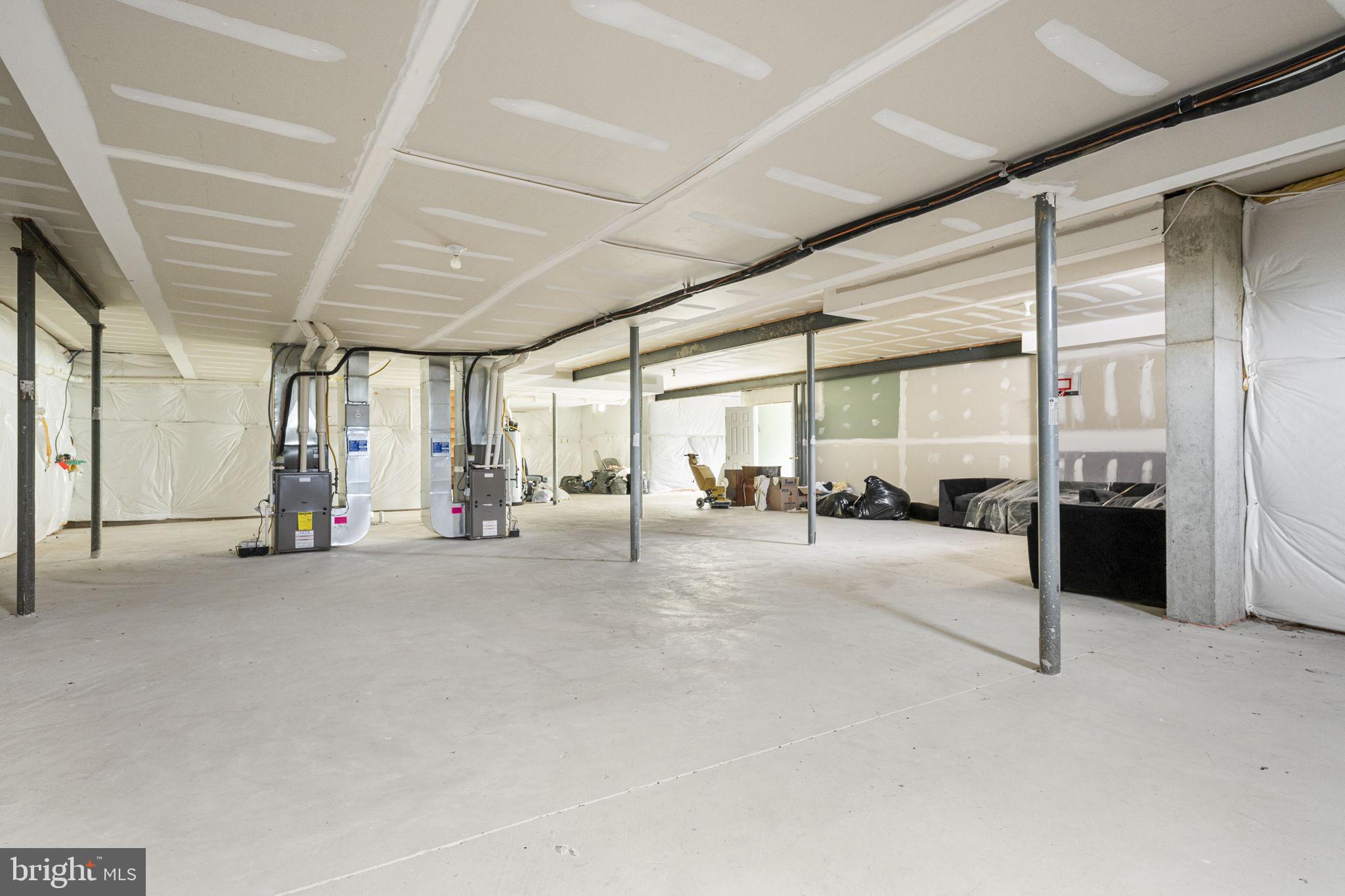 CHESTNUT RIDGE - Residential