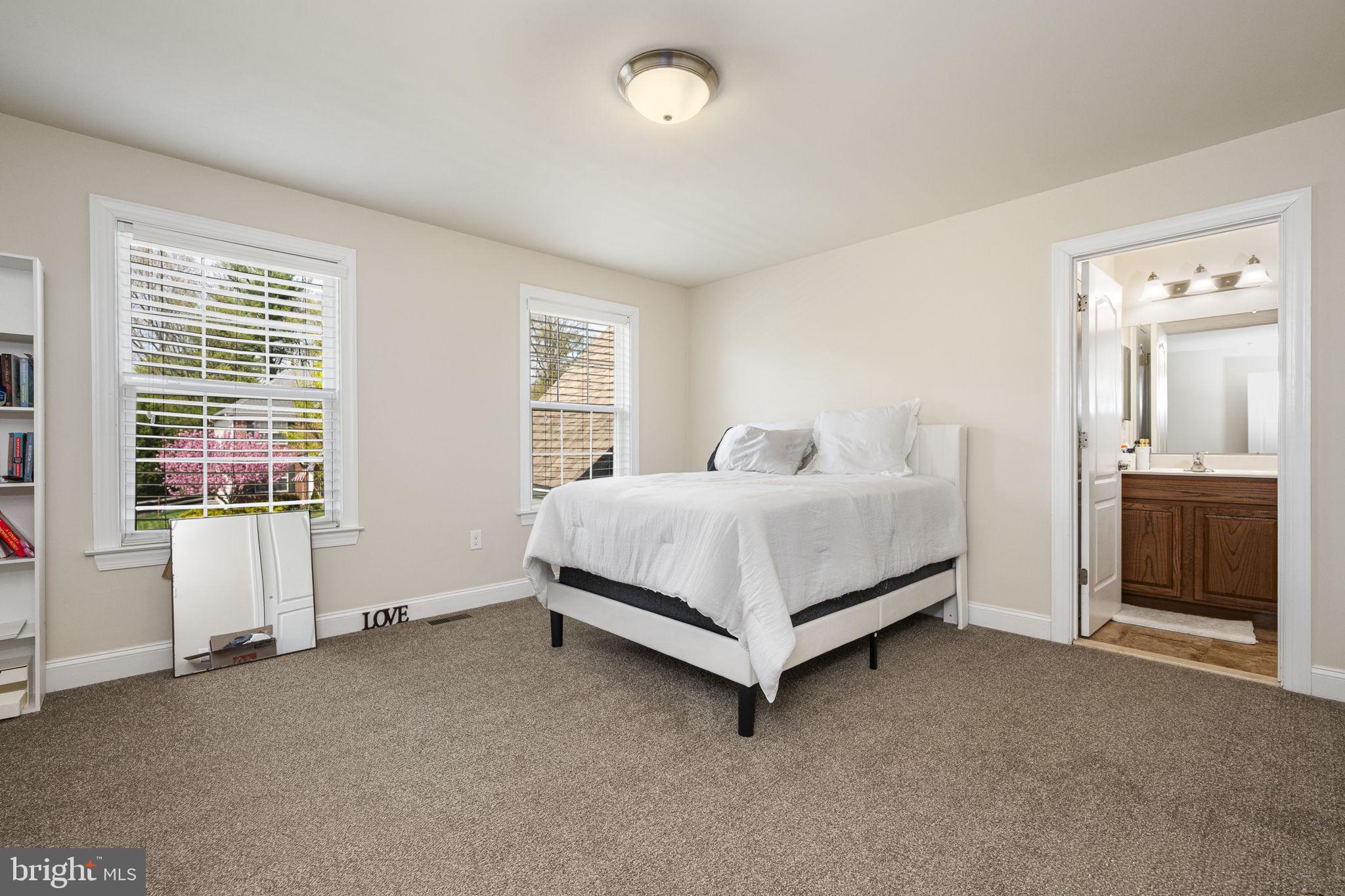 CHESTNUT RIDGE - Residential