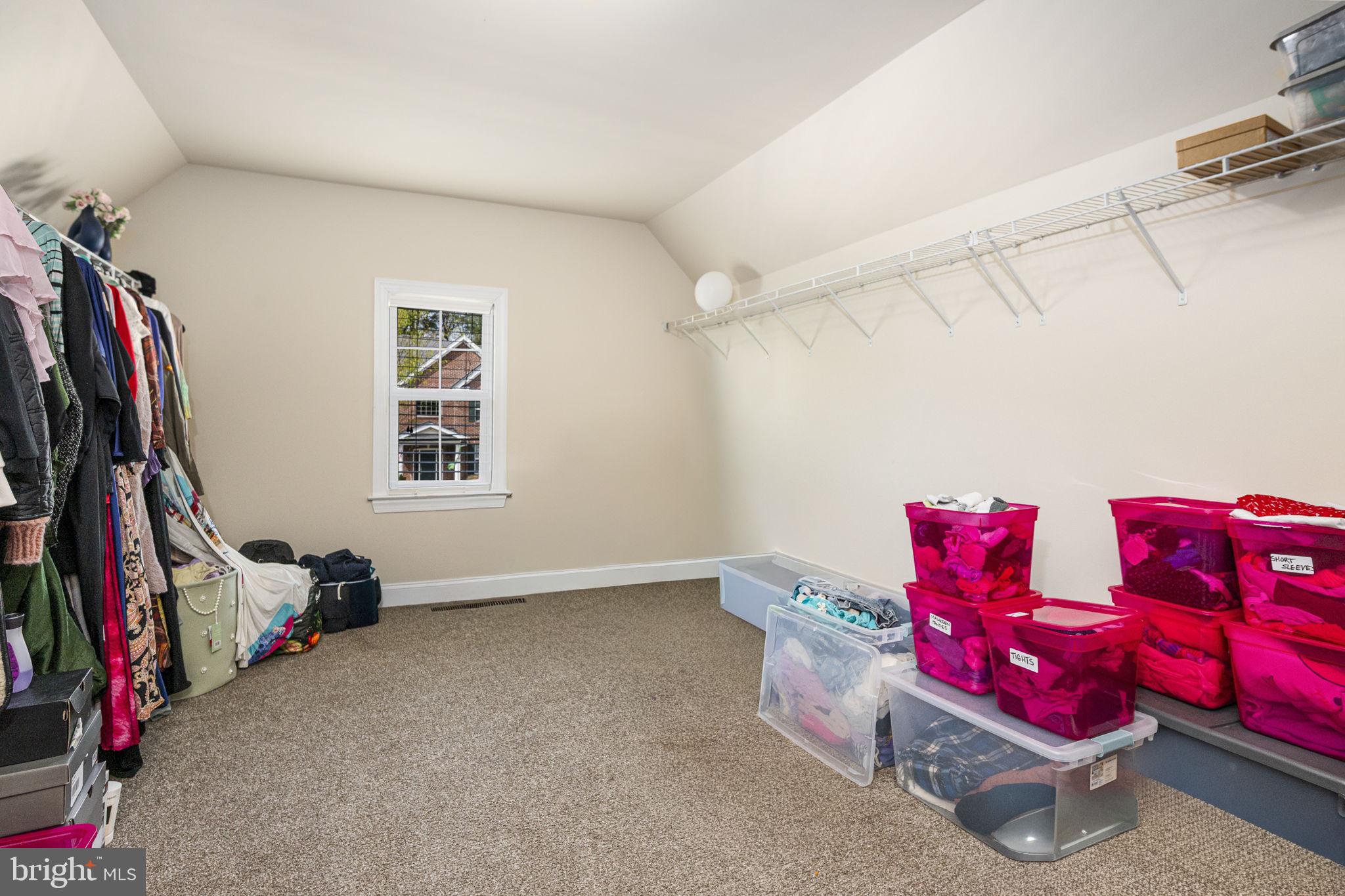 CHESTNUT RIDGE - Residential