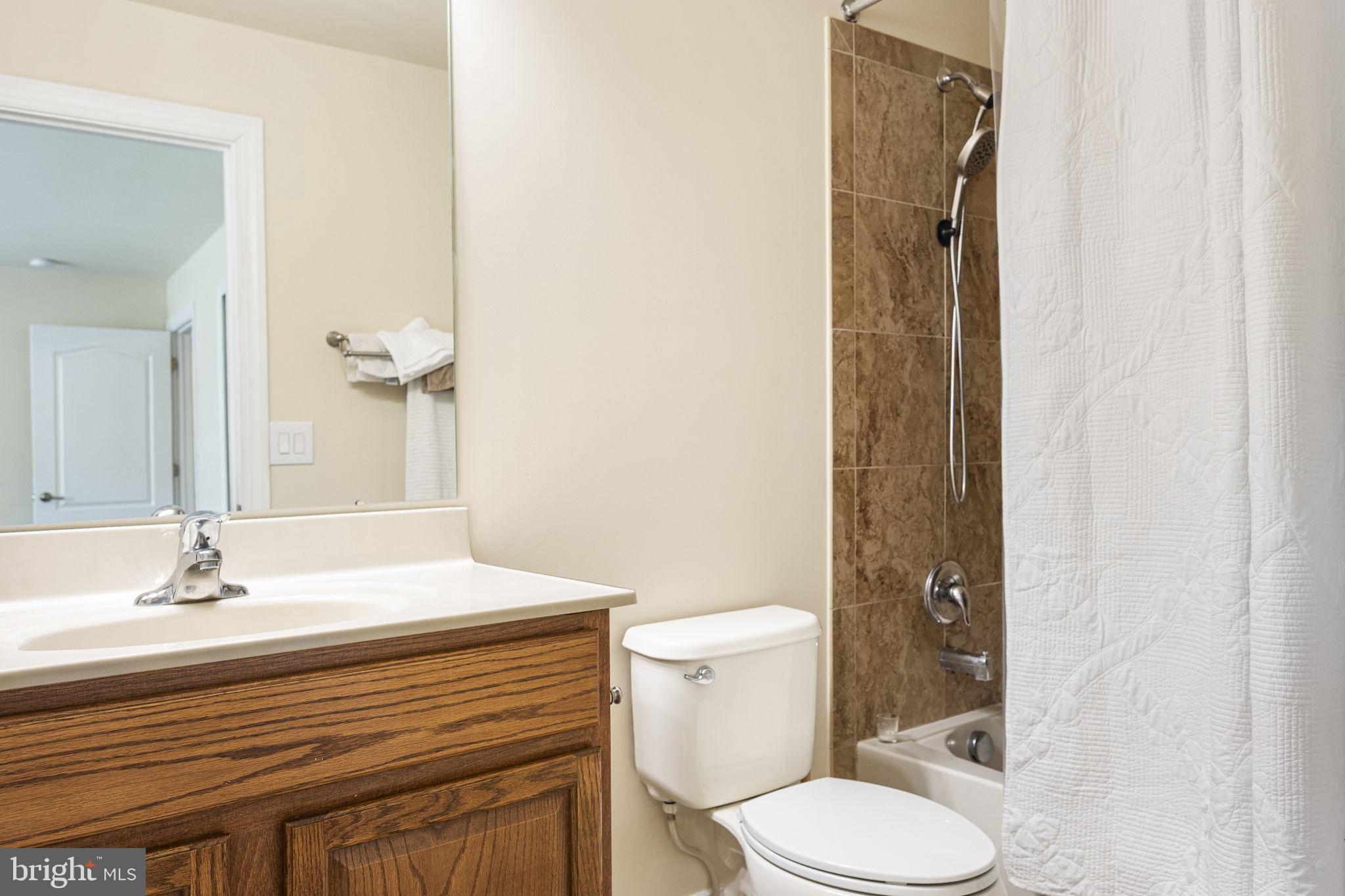 CHESTNUT RIDGE - Residential