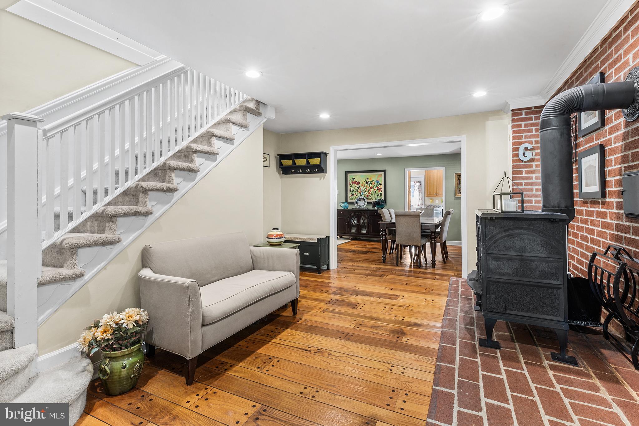 1416 KINGSLEY ROAD