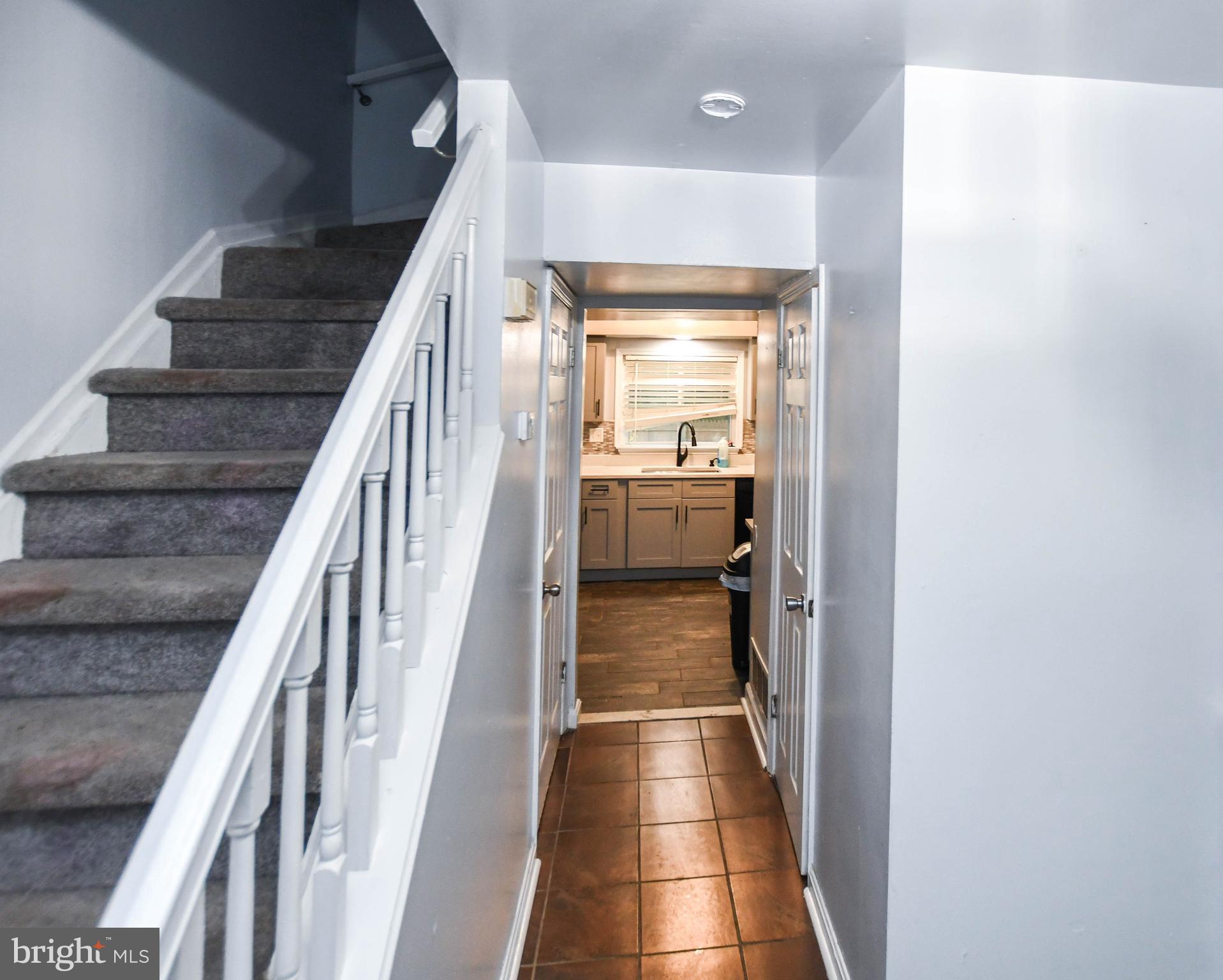 ST CHARLES SUB - WAKEFIELD - Residential Lease