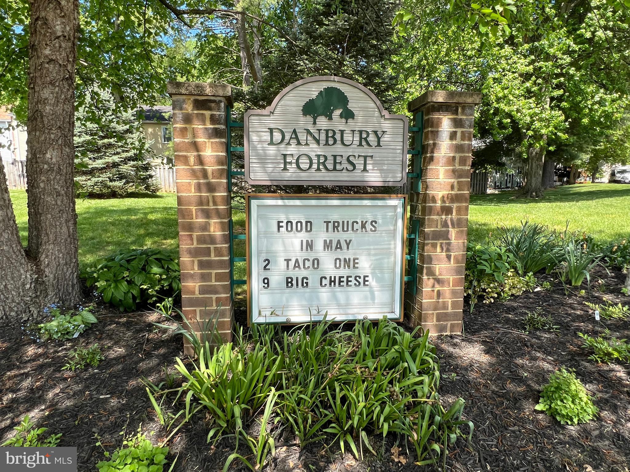 DANBURY FOREST - Residential