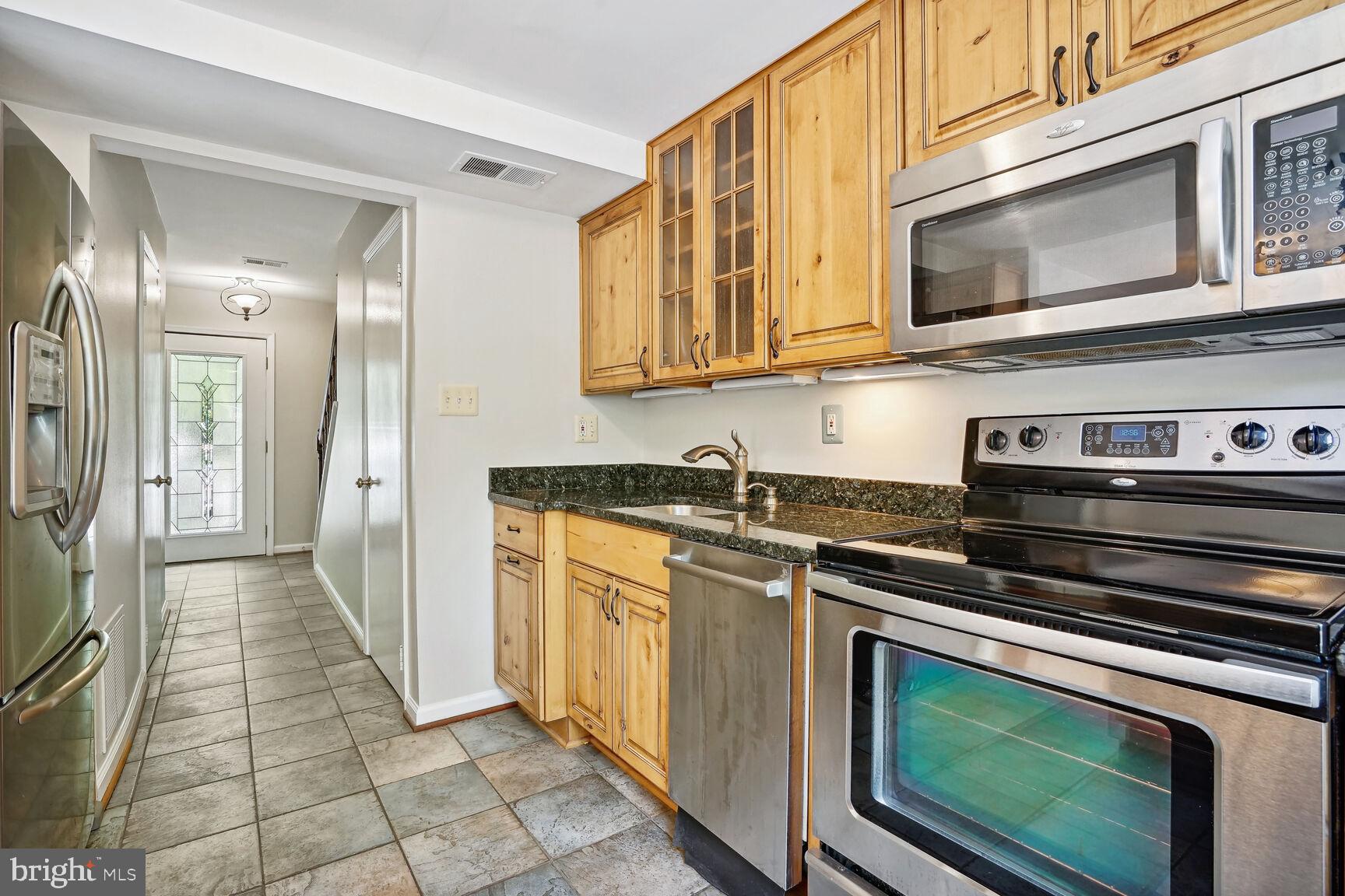 DANBURY FOREST - Residential