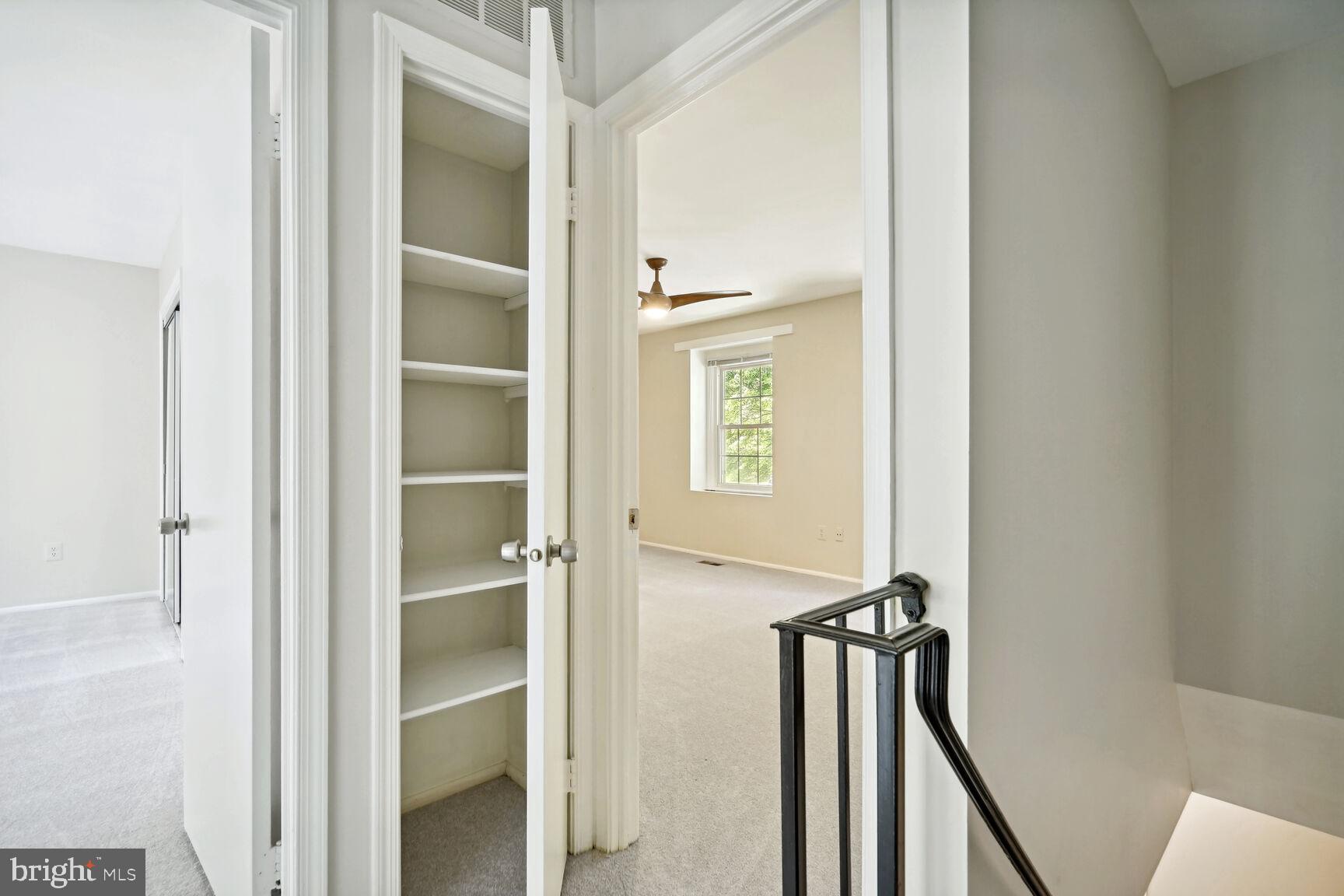 DANBURY FOREST - Residential