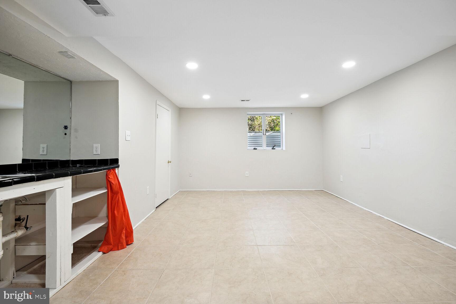 MINOR HILL - Residential