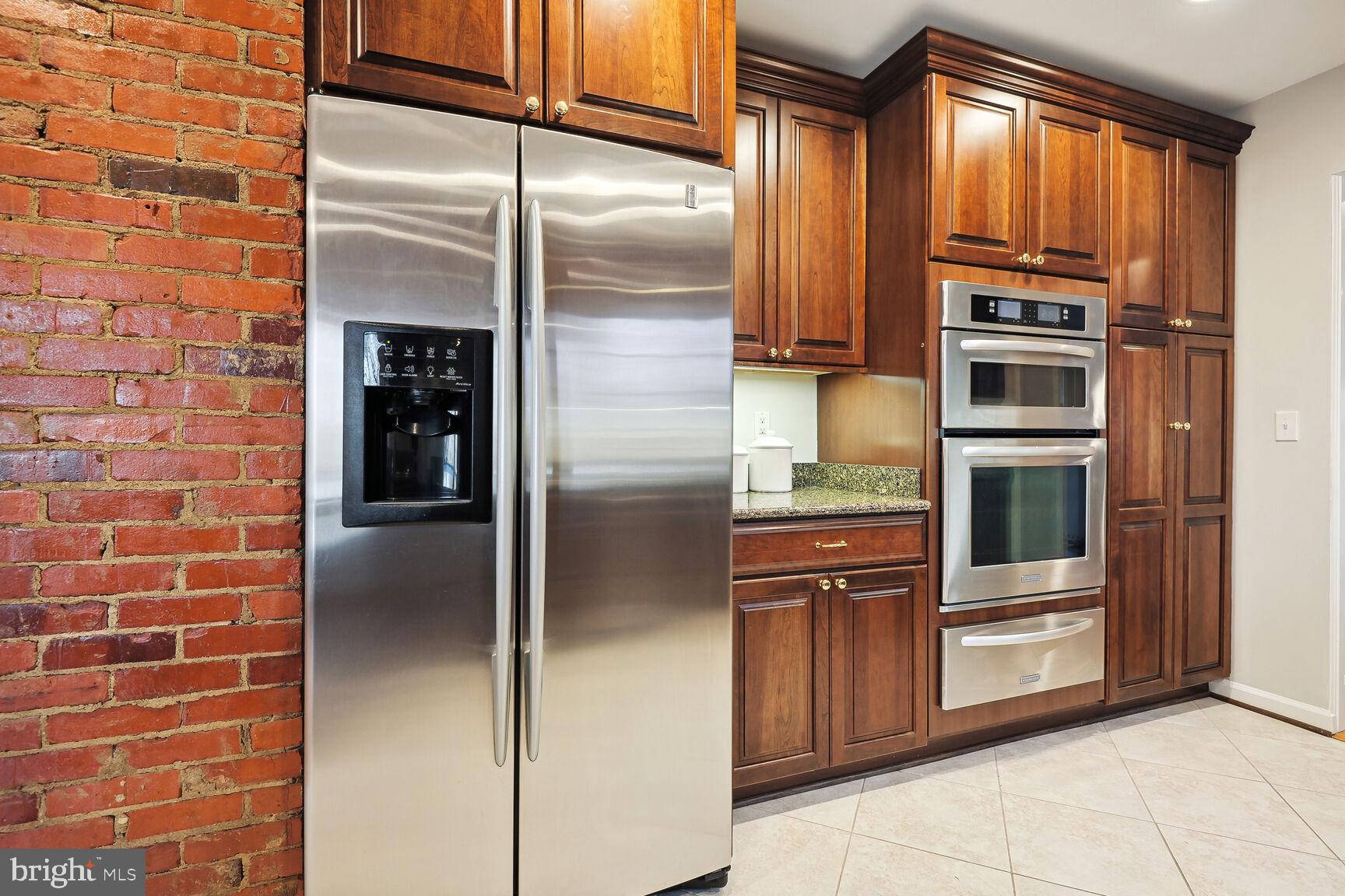 MINOR HILL - Residential