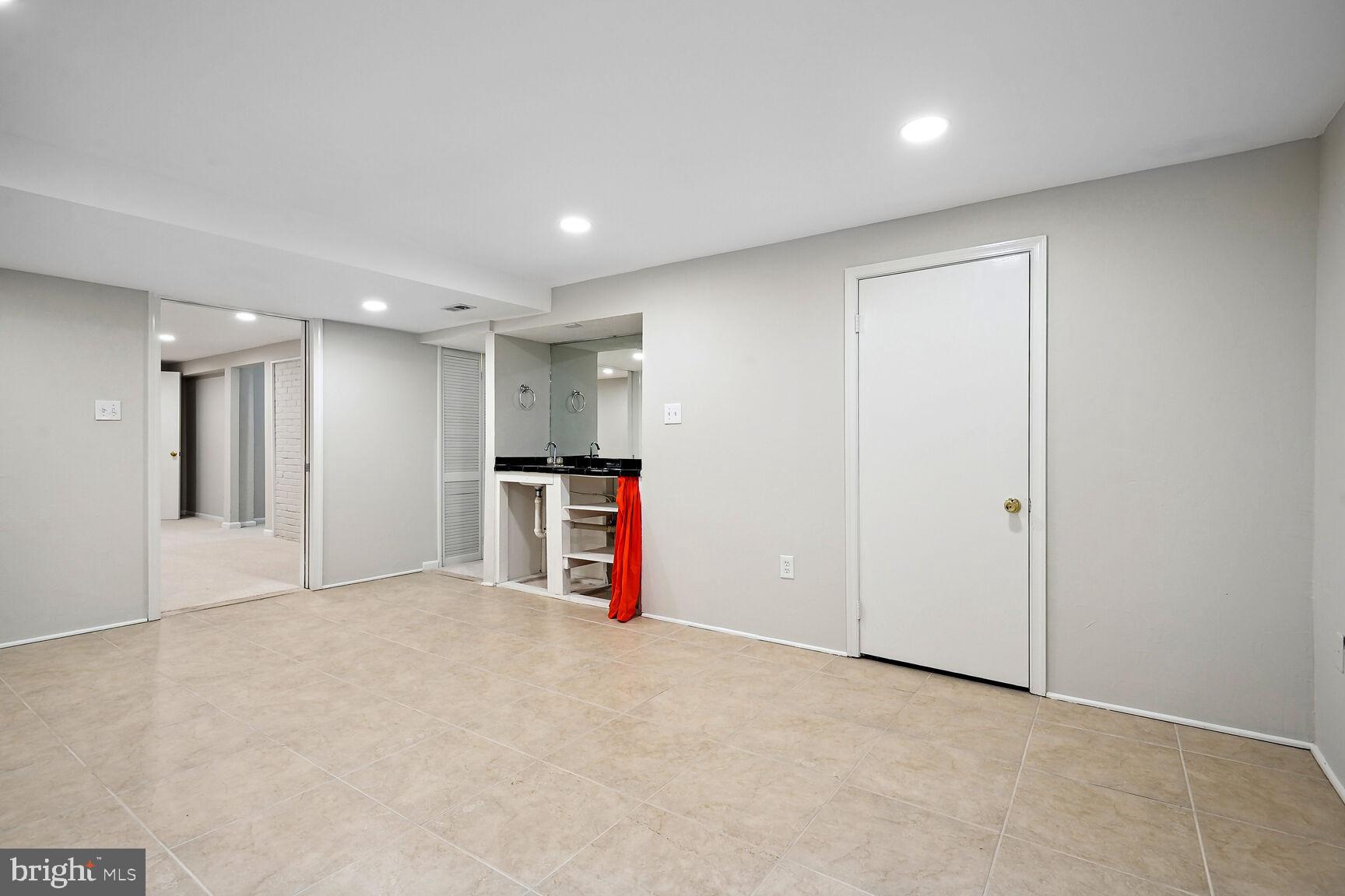 MINOR HILL - Residential