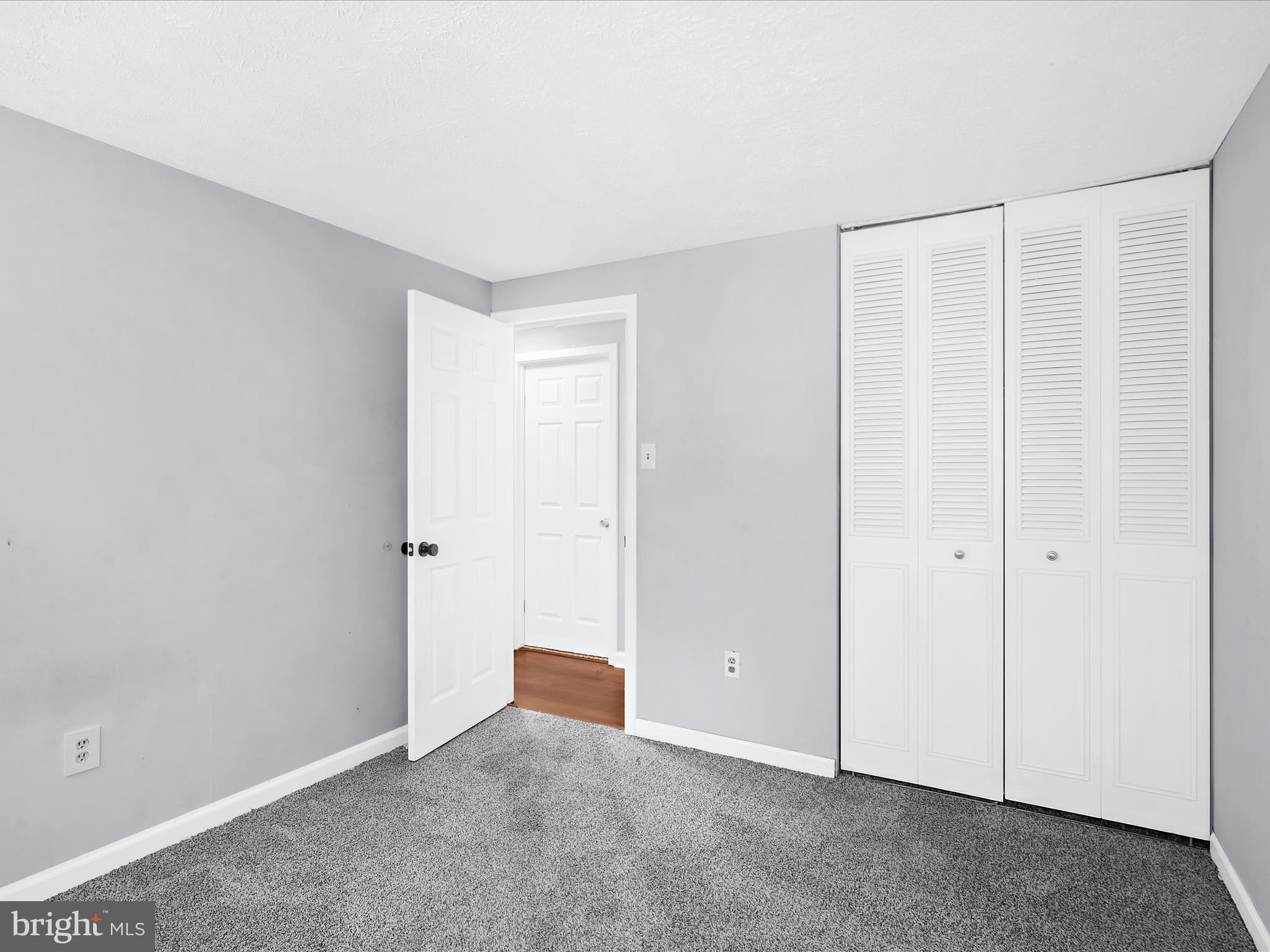 VILLAGE OF OWEN BROWN - Residential