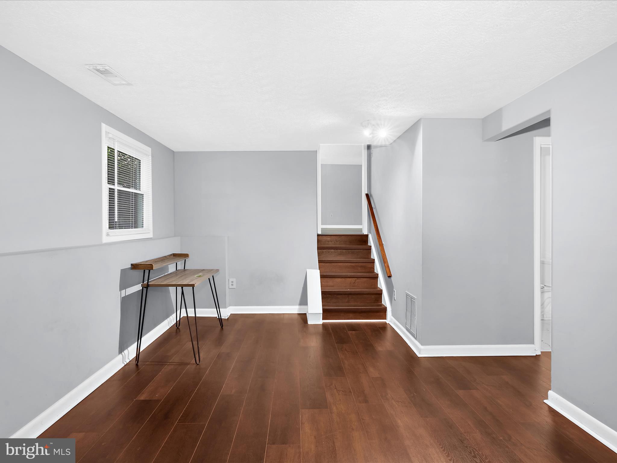 VILLAGE OF OWEN BROWN - Residential