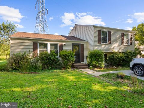 Homes For Sale - 6589 Robin Song<br/> Howard County, Columbiaville, MD 21045