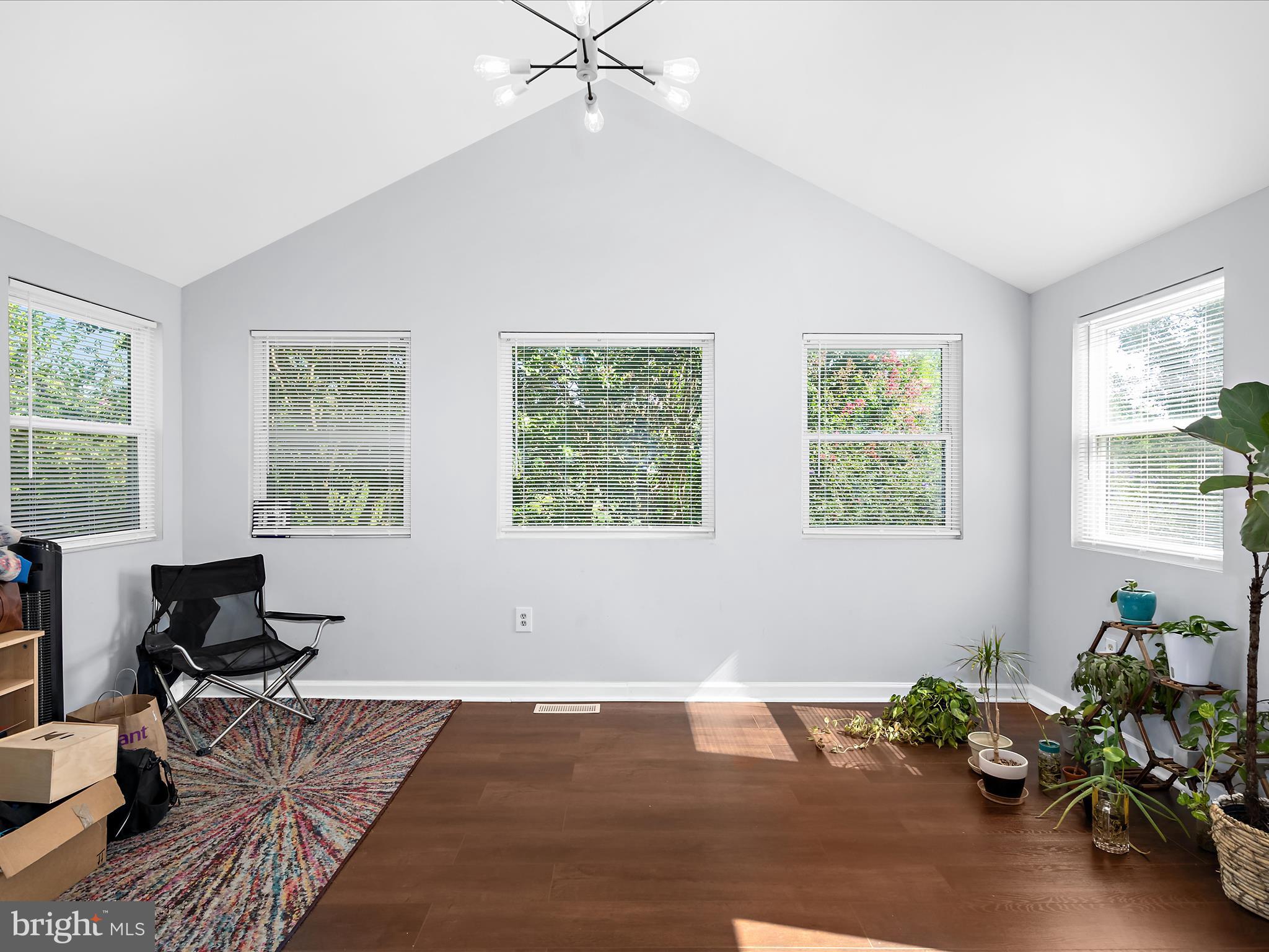 VILLAGE OF OWEN BROWN - Residential